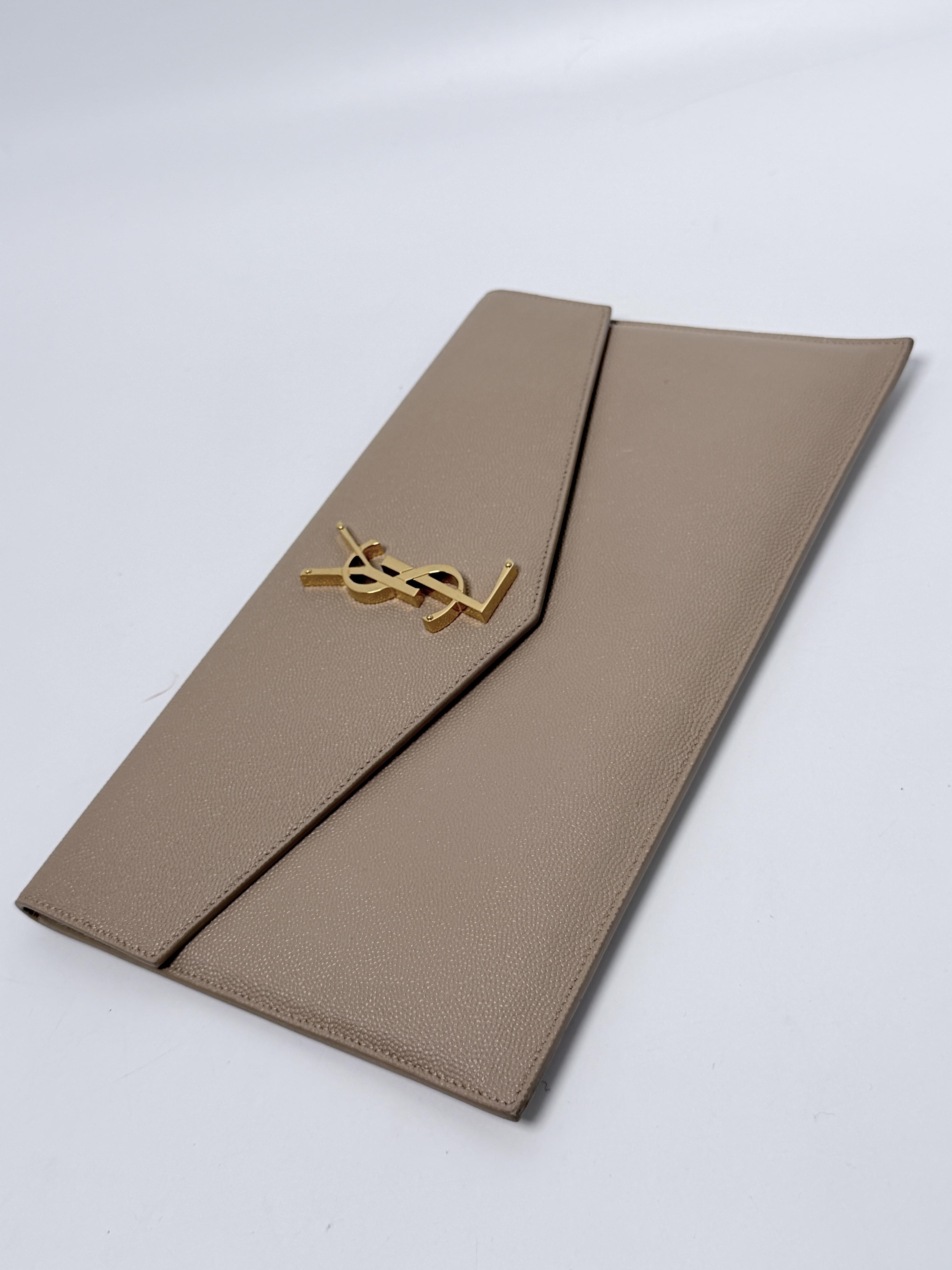 Saint Laurent Uptown Grain De Poudre Envelope Pouch Dark Beige JD1227Y