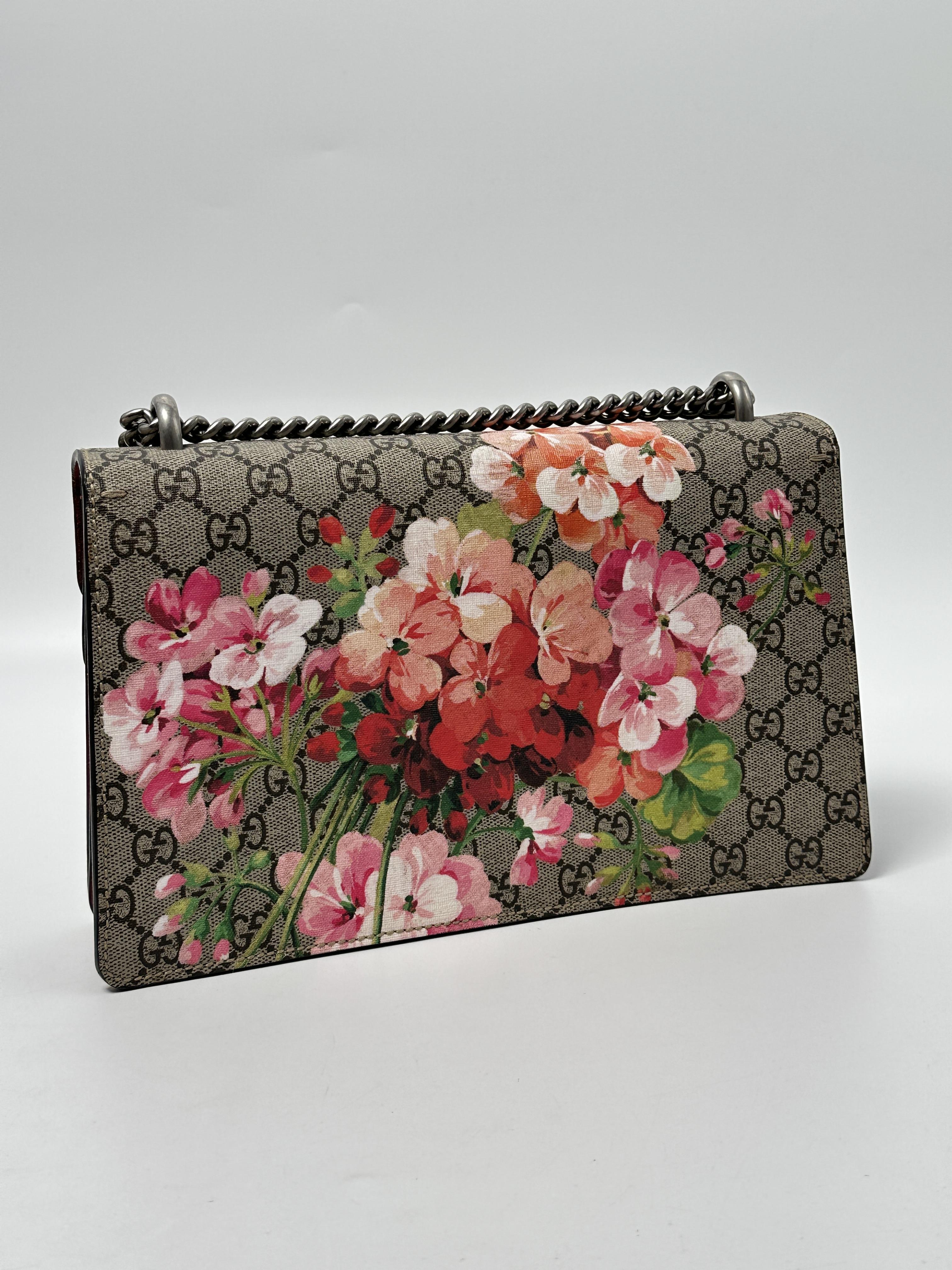 Pre-owned GUCCI CANVAS Crossbody Bags GG Supreme Blooms Dionysus Crossbody Shoulder Bag ZS035GG
