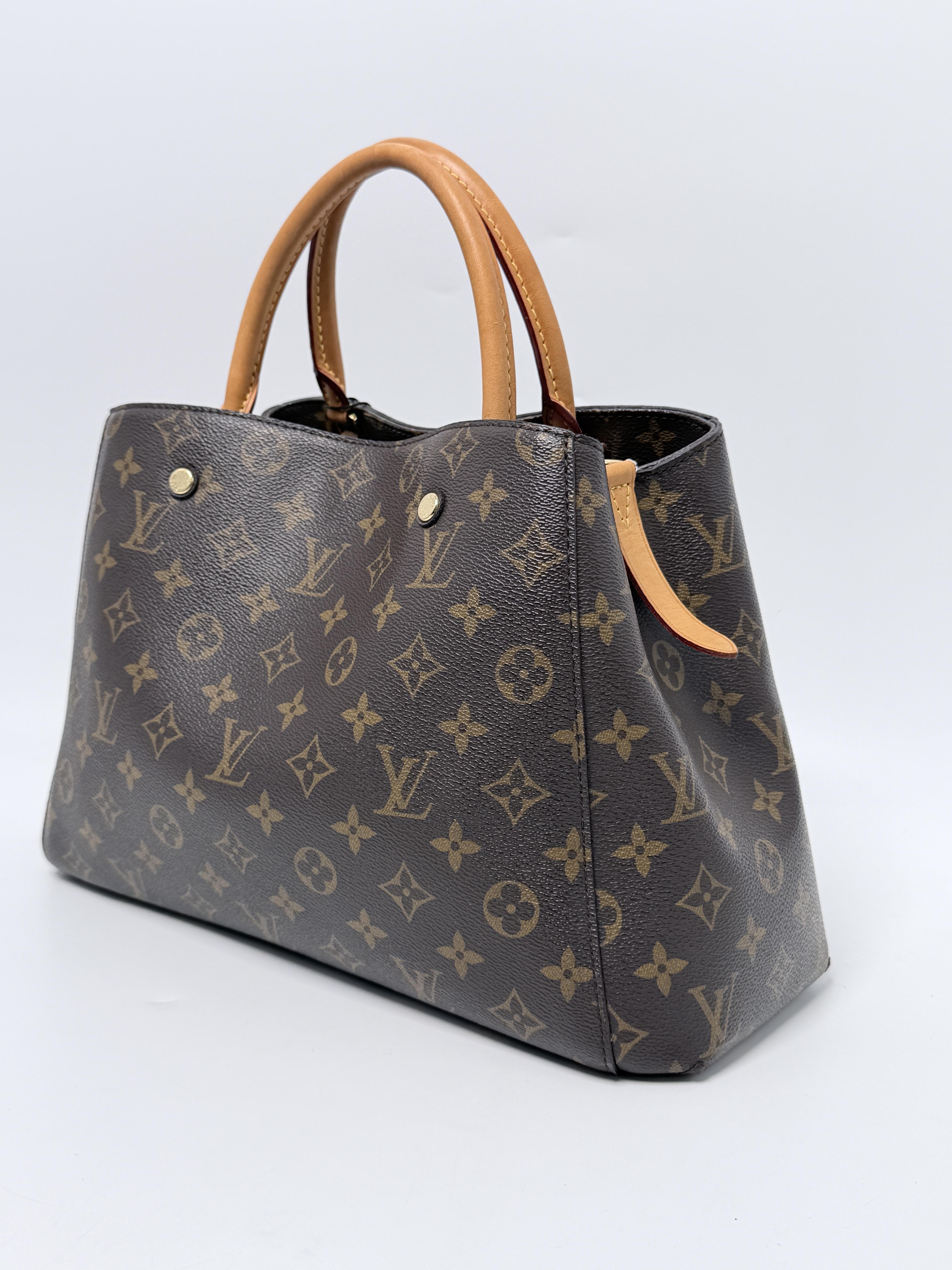 Montaigne MM Monogram Canvas Handle Handbag JE724LV