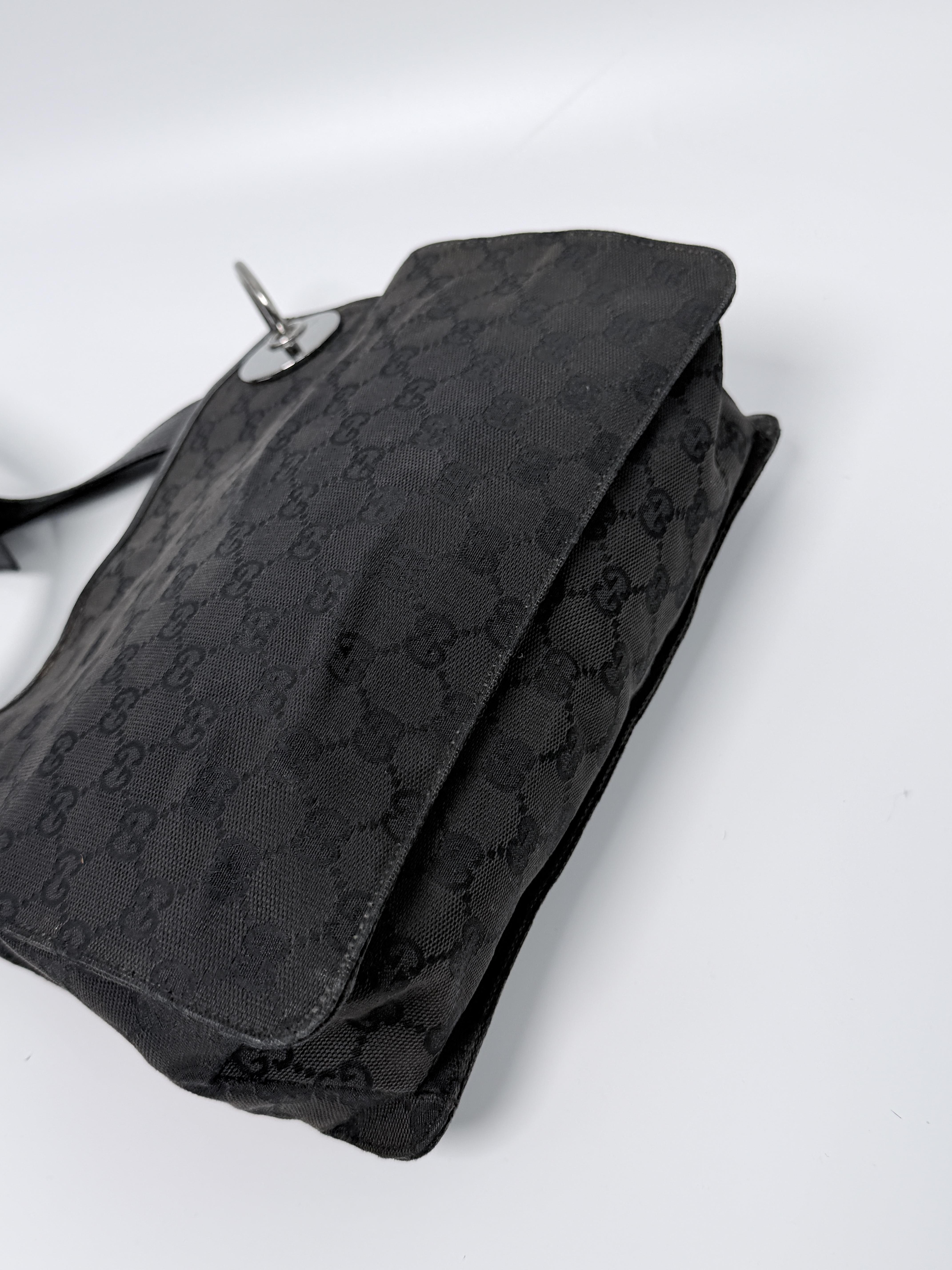 Pre-owned GUCCI GG leather Crossbody Bags Canvas Black Crossbody Messenger Bag JA792GG