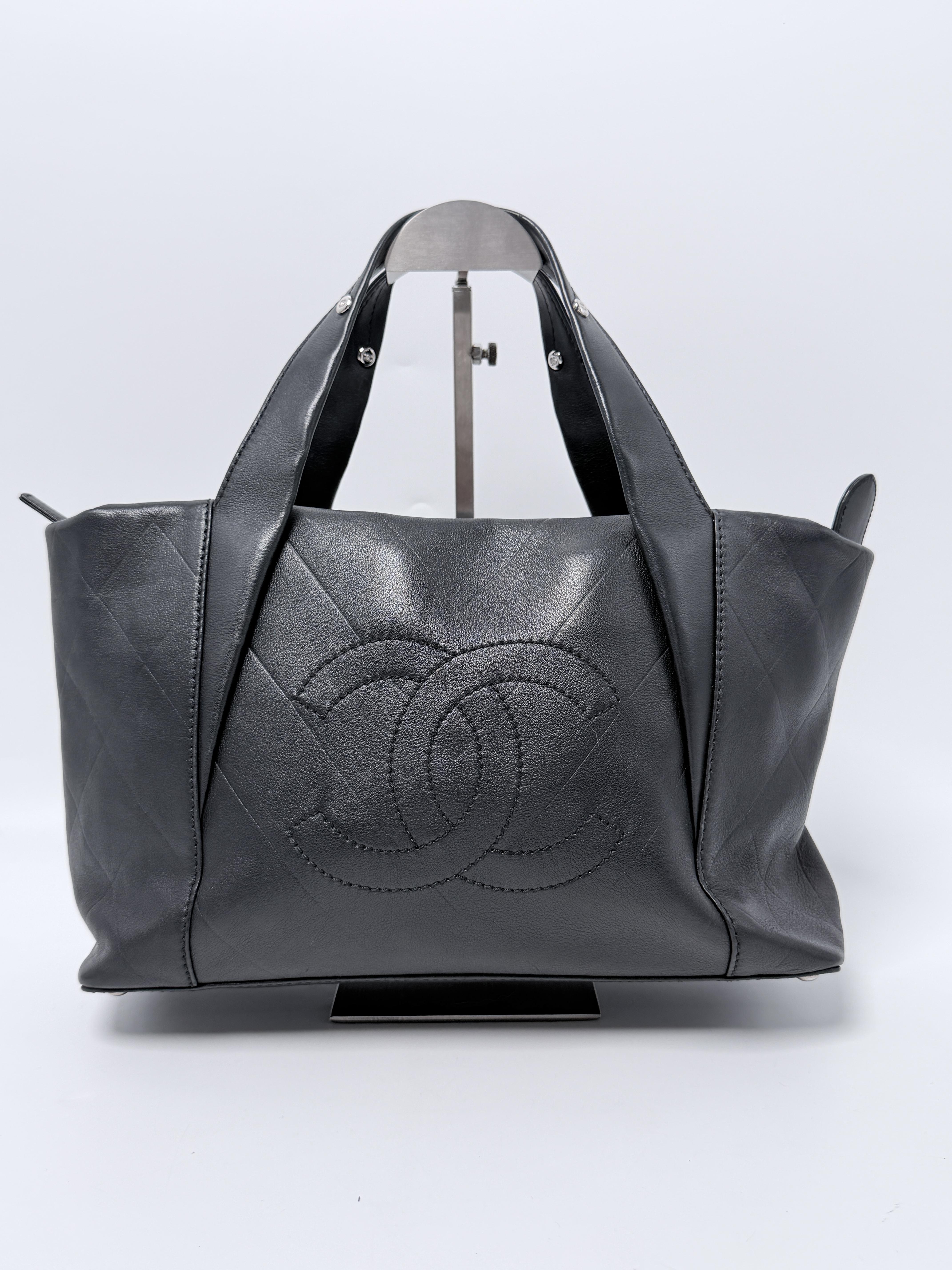Chevron Quilted All Day Long Black Tote Bag CC Shoulder Handbag XU021CC