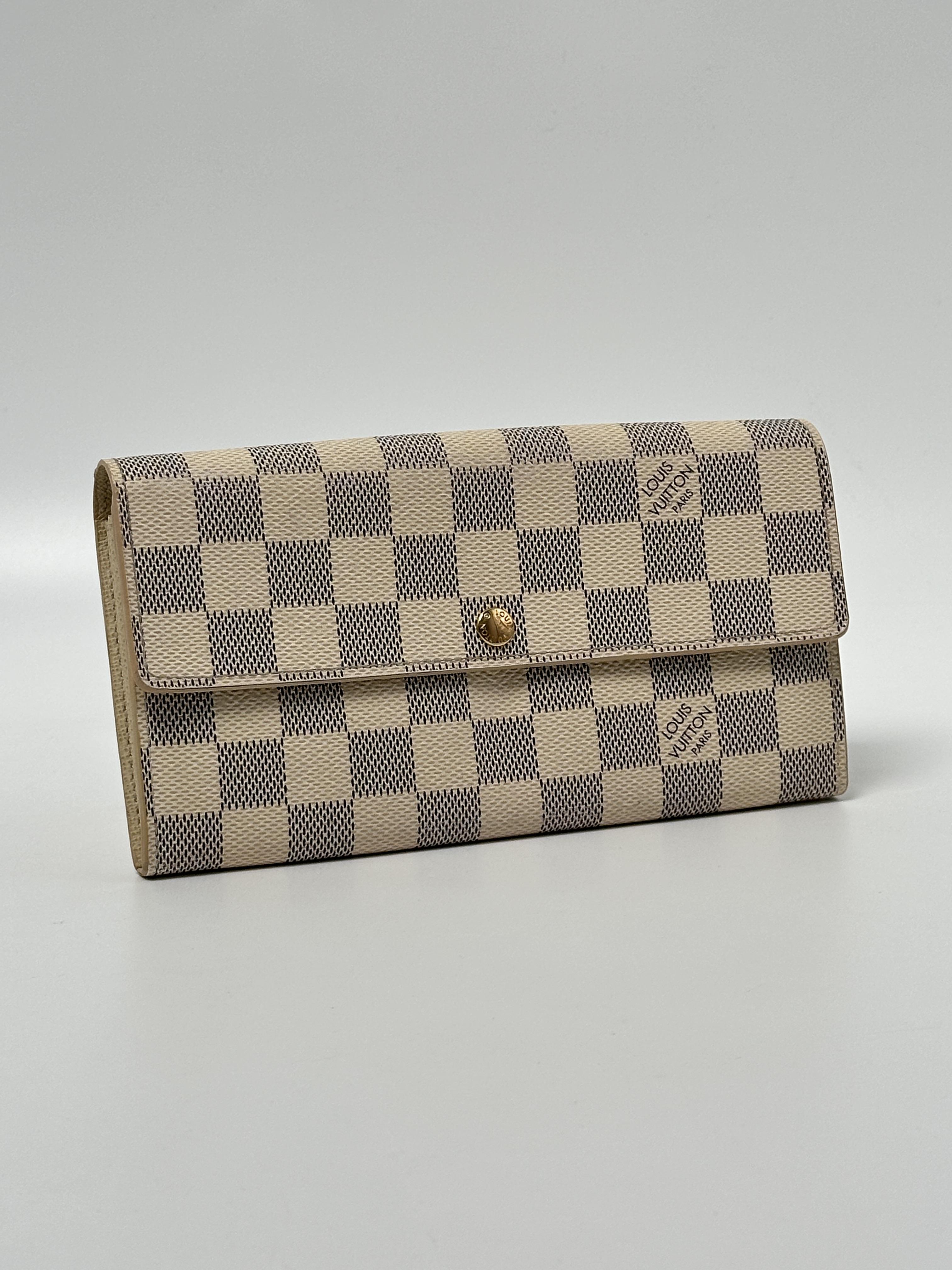 Sarah Wallet Damier Azur Canvas JA1006XLV