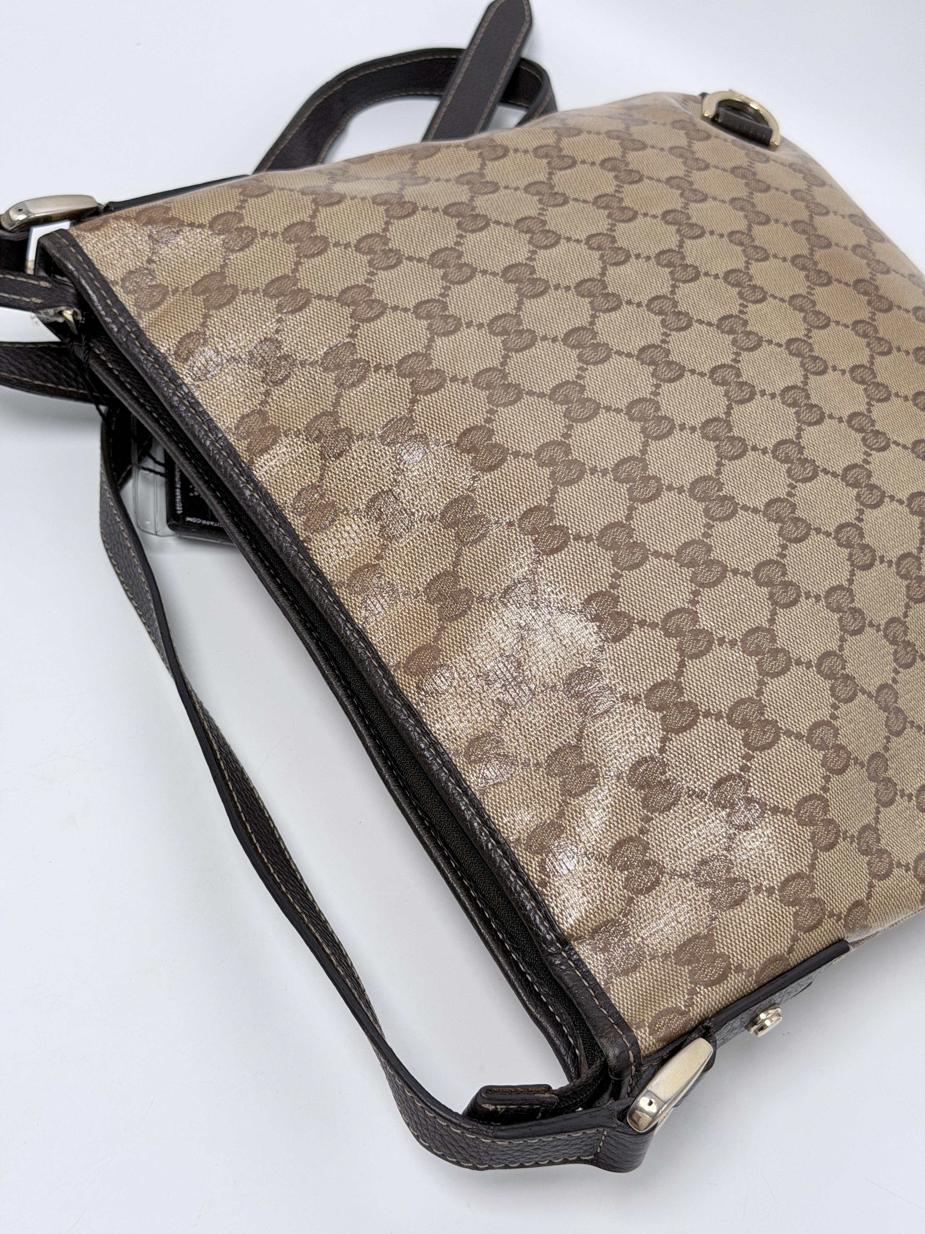 GG Crystal Abbey D Ring Flat Messenger Crossbody Bag XU013GG