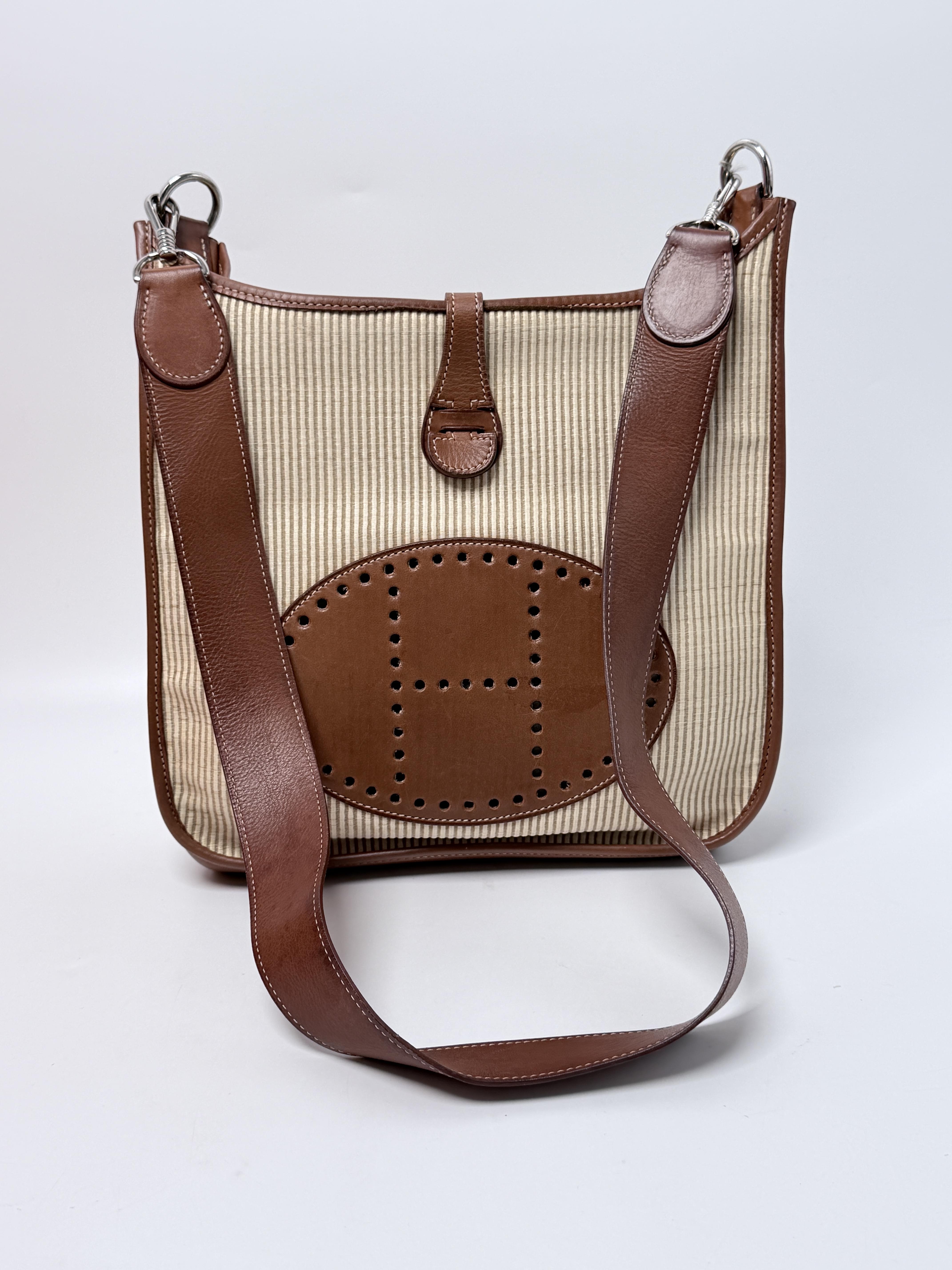 Evelyne Toile Crinoline Gold Messenger Crossbody Bag JP003HM