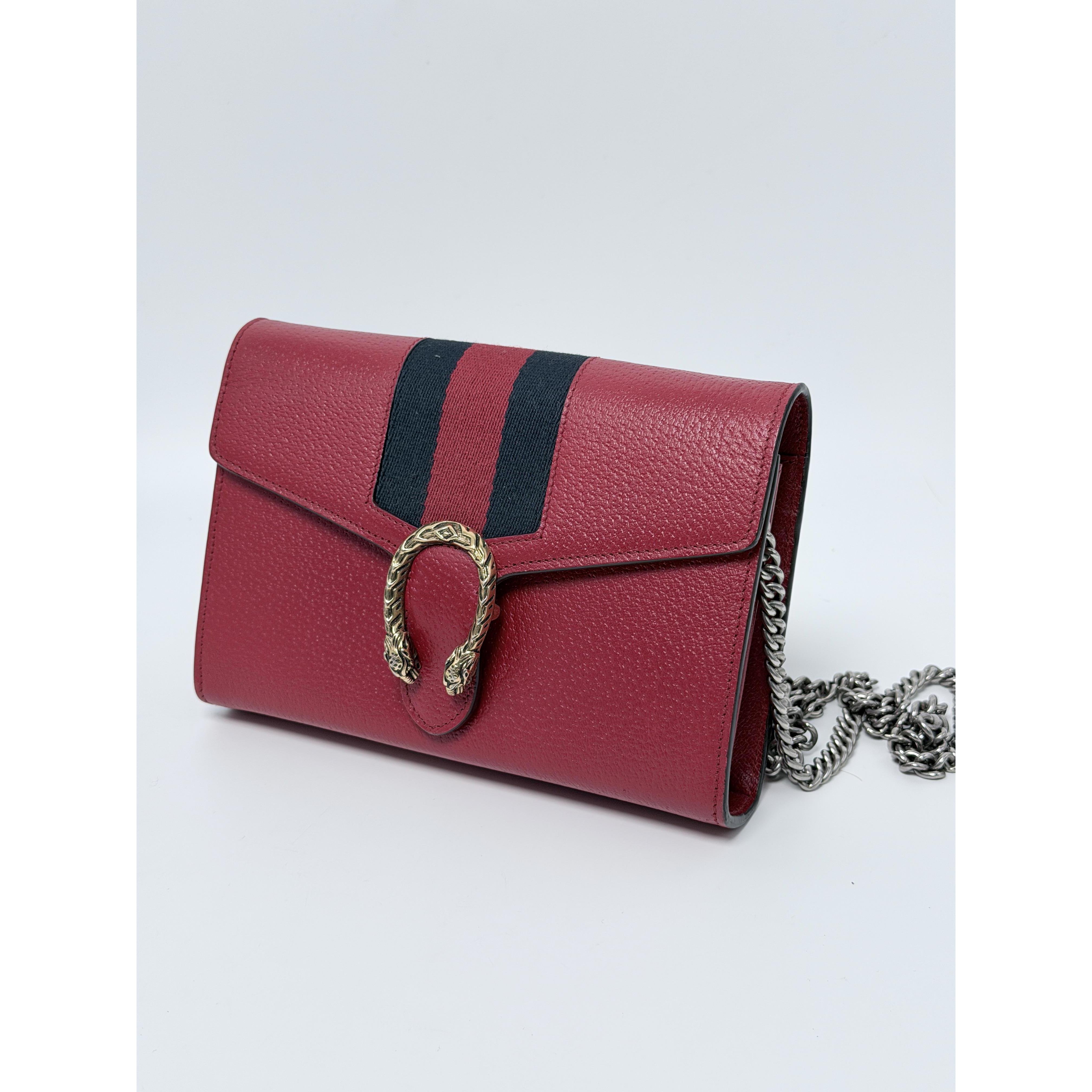 Pre-owned GUCCI leather Crossbody Bags Web Dionysus bag JD070GG