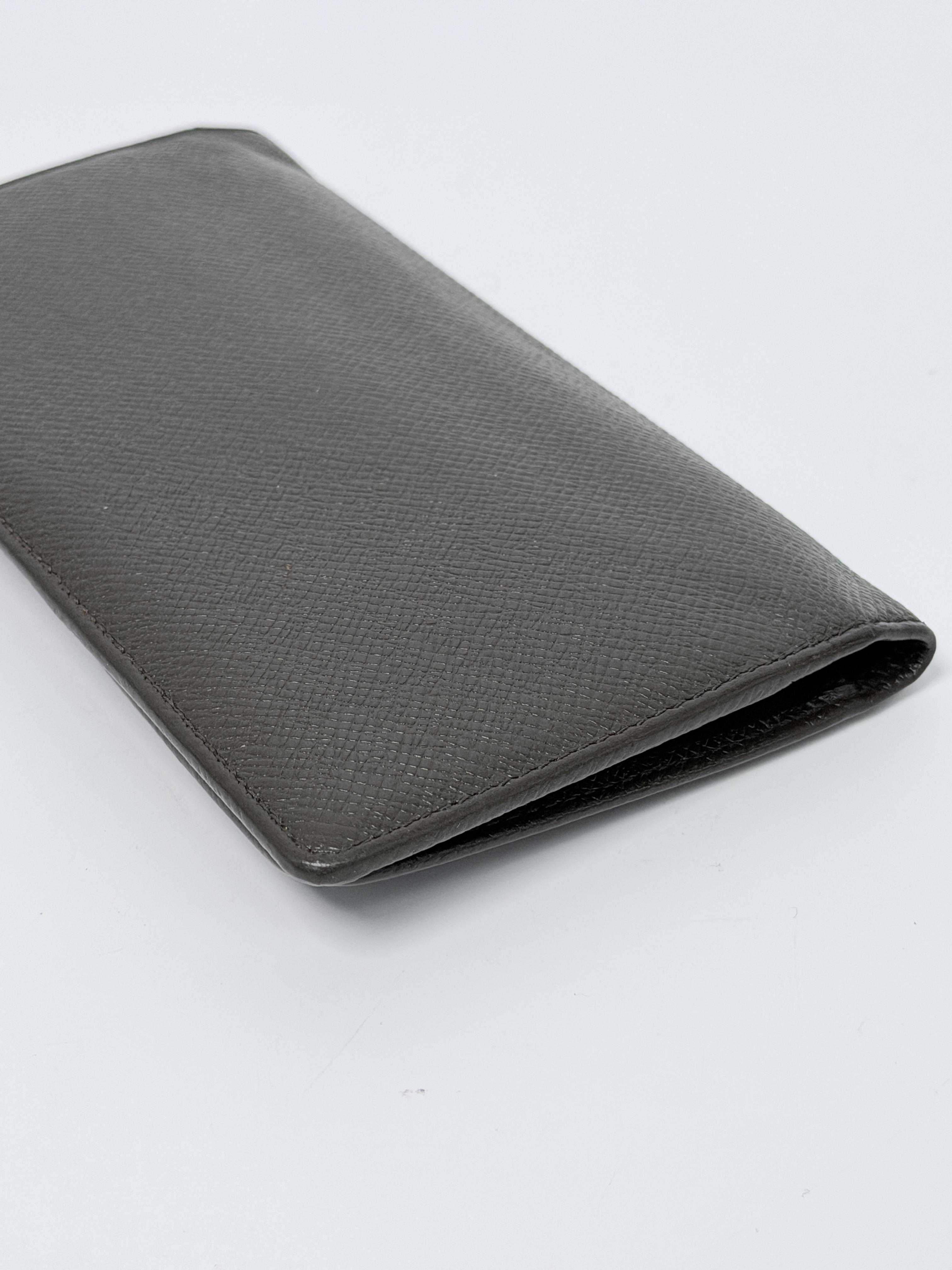 Clutches & Wristlets Taiga Brazza Bifold Long Wallet Dark Brown JD116LV