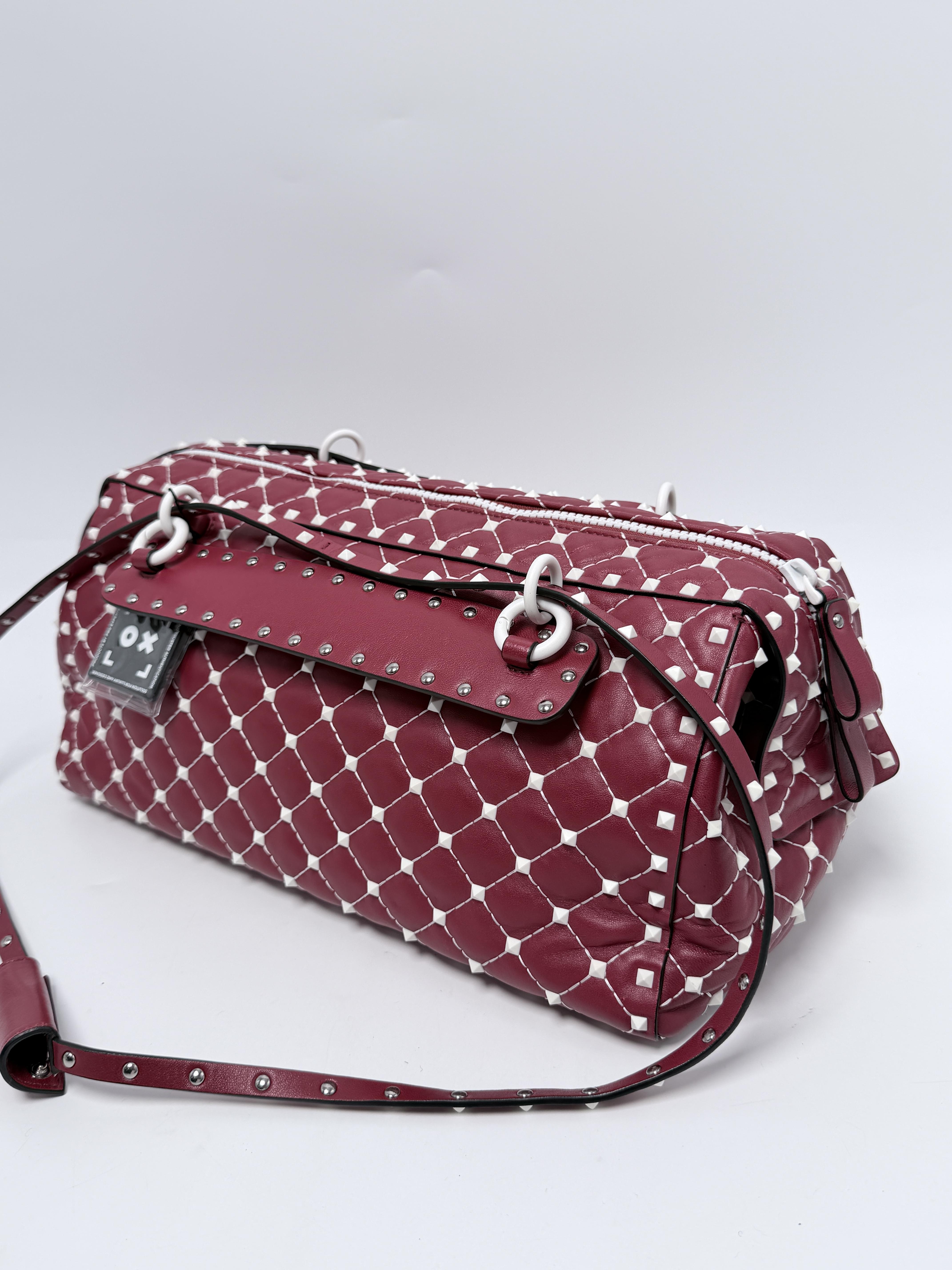 Garavani Free Rockstud Spike Duffle Red Shoulder Bag Handbag JD1480VL