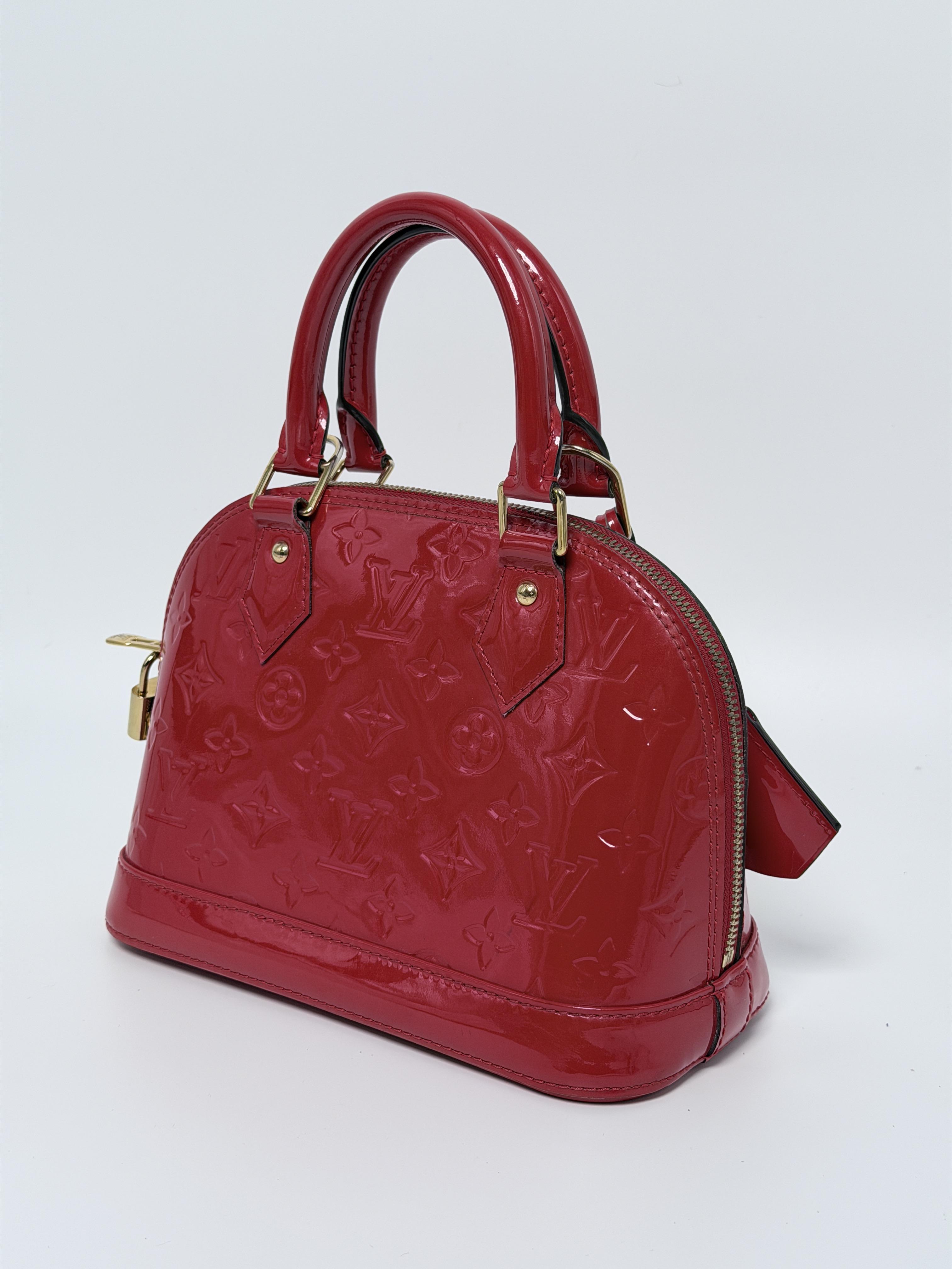 Pre-owned Louis Vuitton Leather Shoulder Bags authentic Monogram Vernis Alma BB Top Handle Crossbody Bag Red Handbag Shoulder CCMPLV30 Red