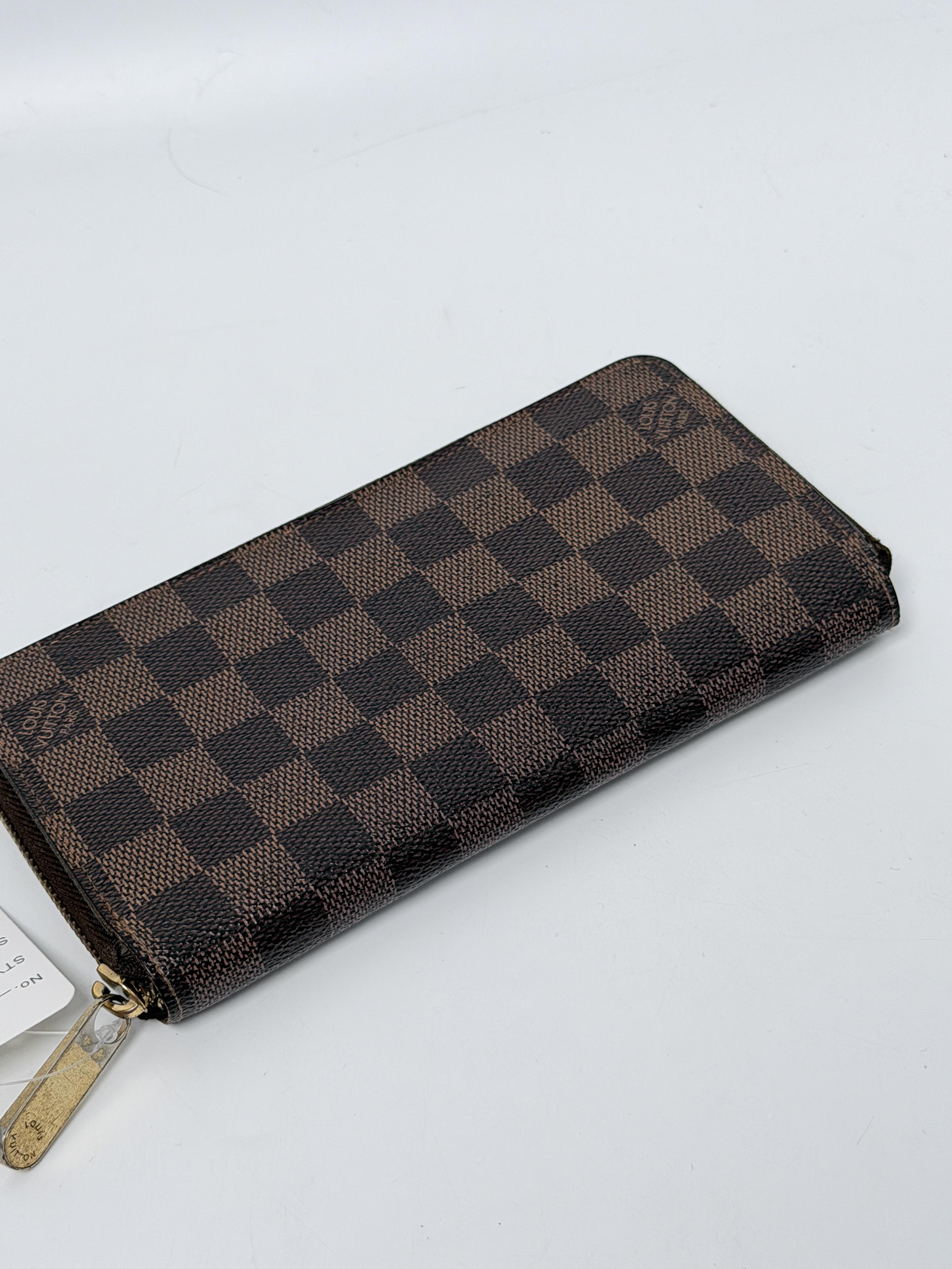 Clutches & Wristlets Damier Ebene Zippy Long Wallet JC211LV