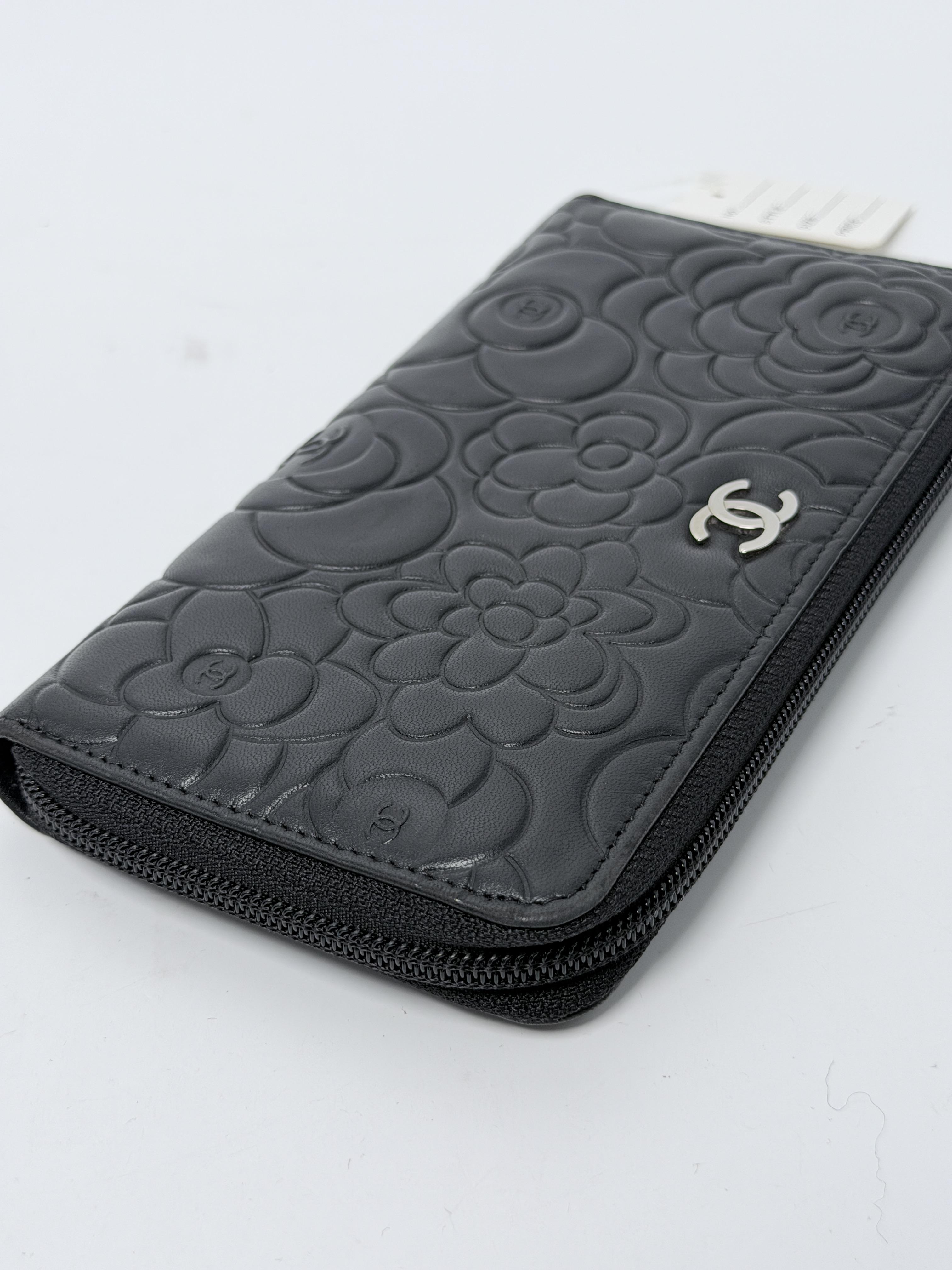 Camellia Embossed Zip Around Long Wallet Black Silver CC XU029CC