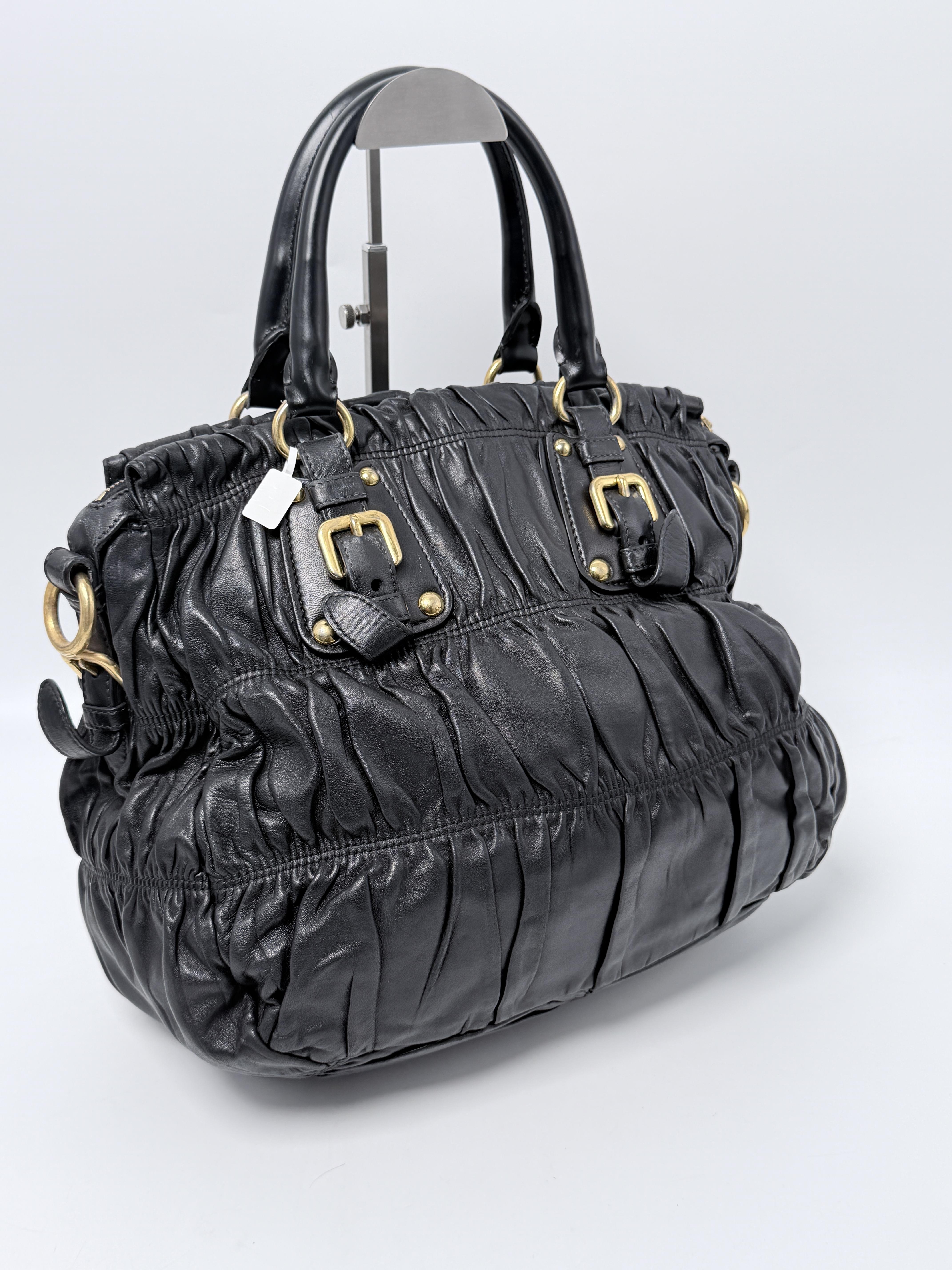 Nero Black Ruched Gaufre Lambskin Top Handle Shoulder Bag Gold HW JA1216PR