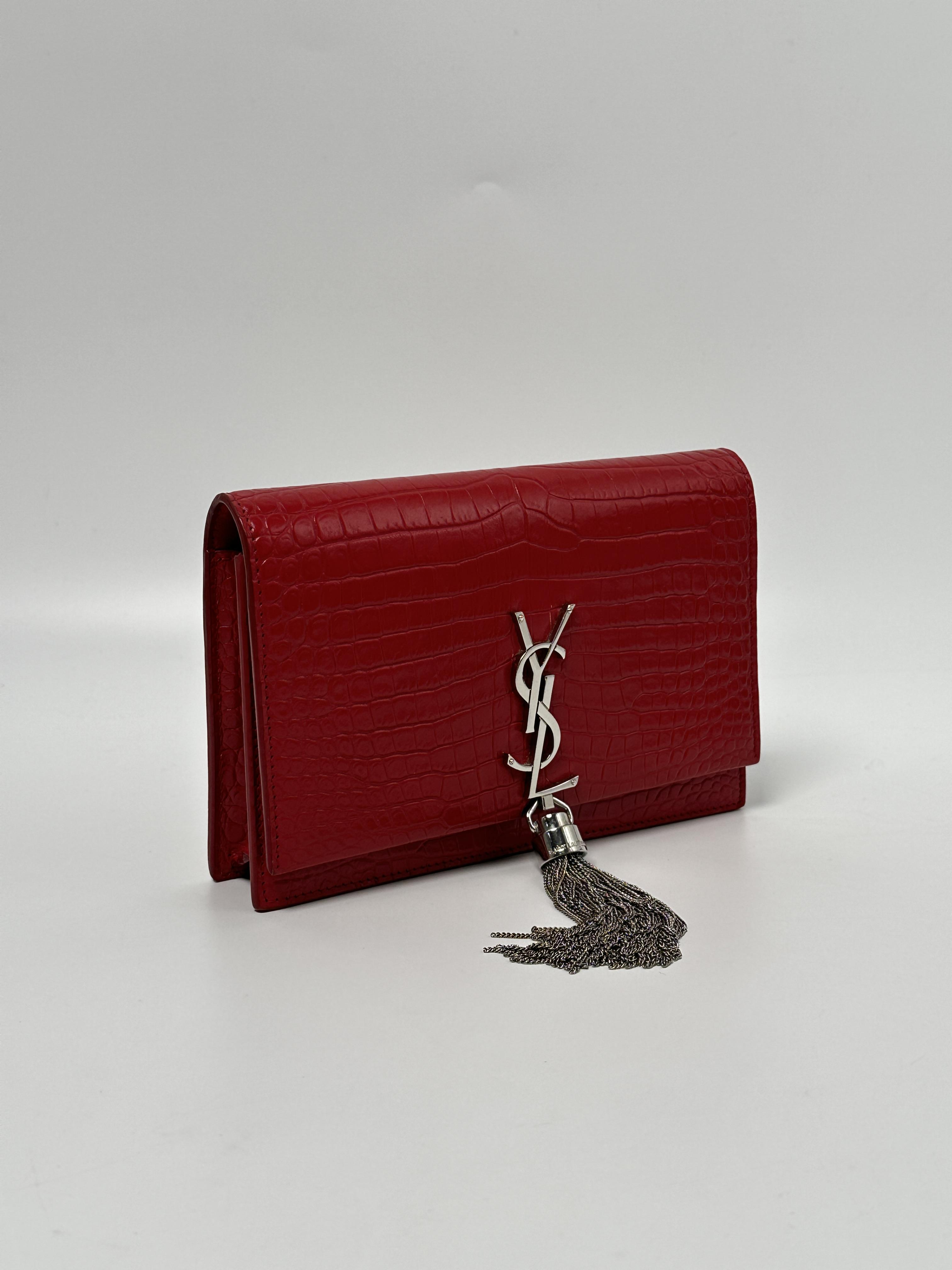 Pre-owned Yves Saint Laurent LEATHER Shoulder Bags Saint Laurent Red Kate Tassel Chain Wallet Shoulder Bag JE356YL