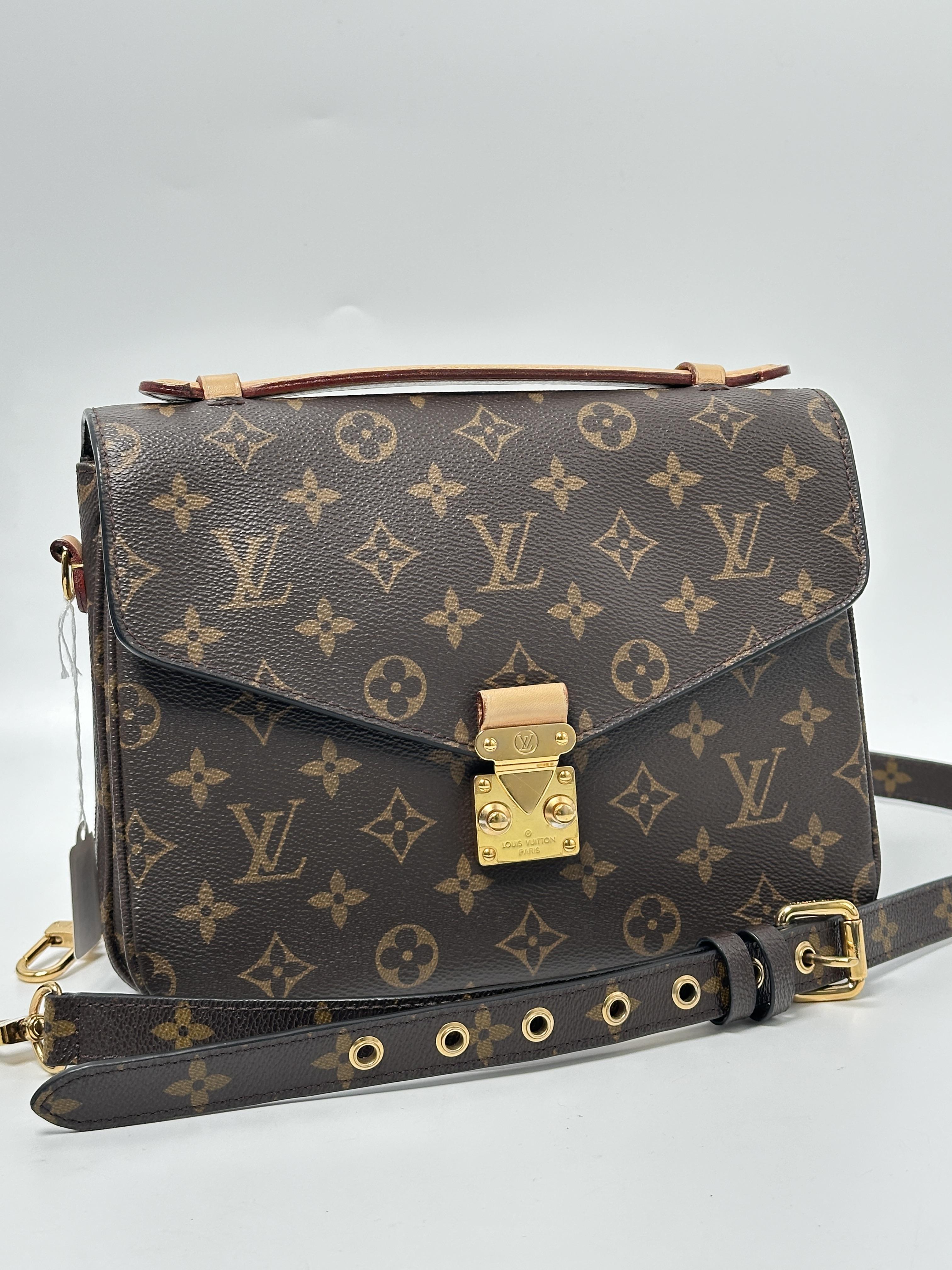 Monogram Pochette Métis Shoulder Handbag Top Handle Bag Crossbody Bag JE372LV