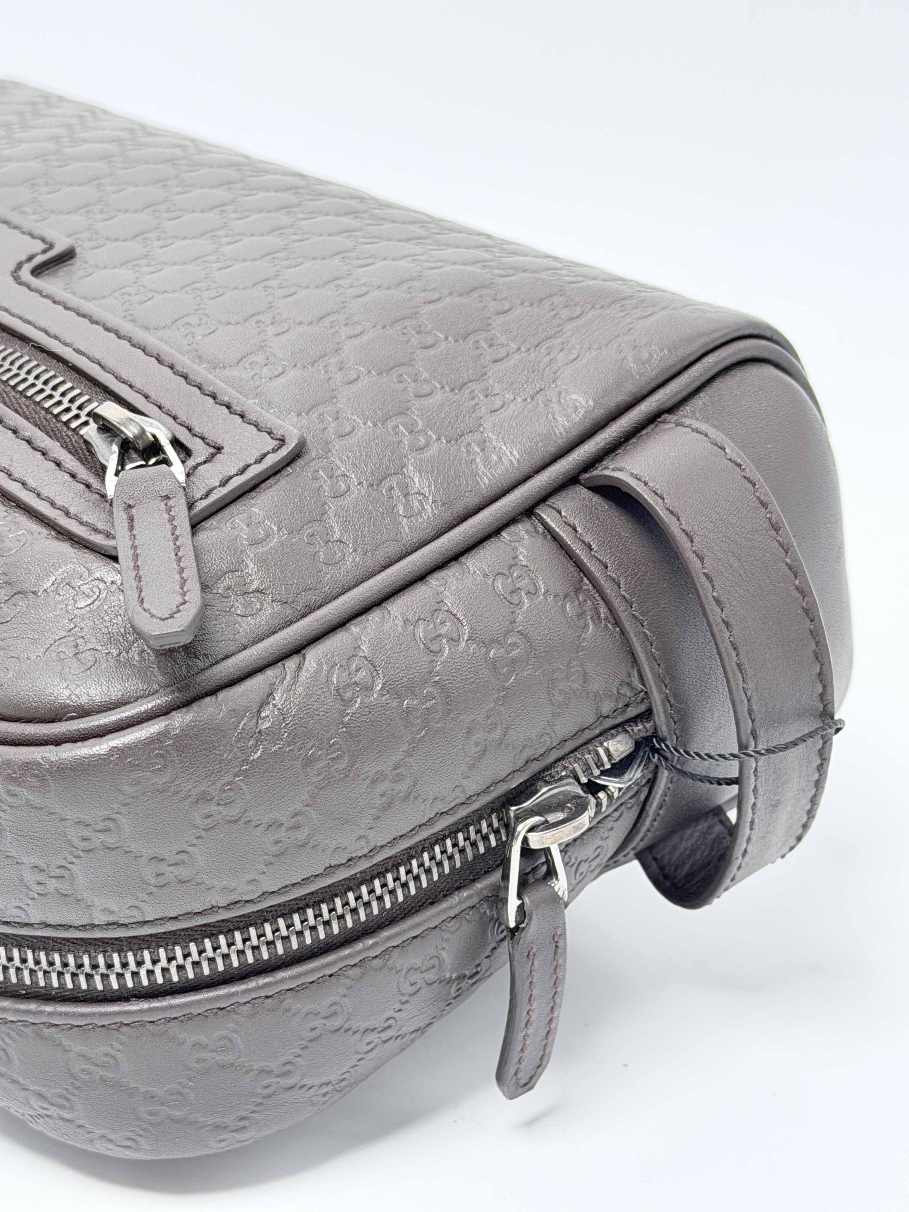 Microguccissima Cosmetic Travel Toiletry Dopp Kit Bag JD1632GG