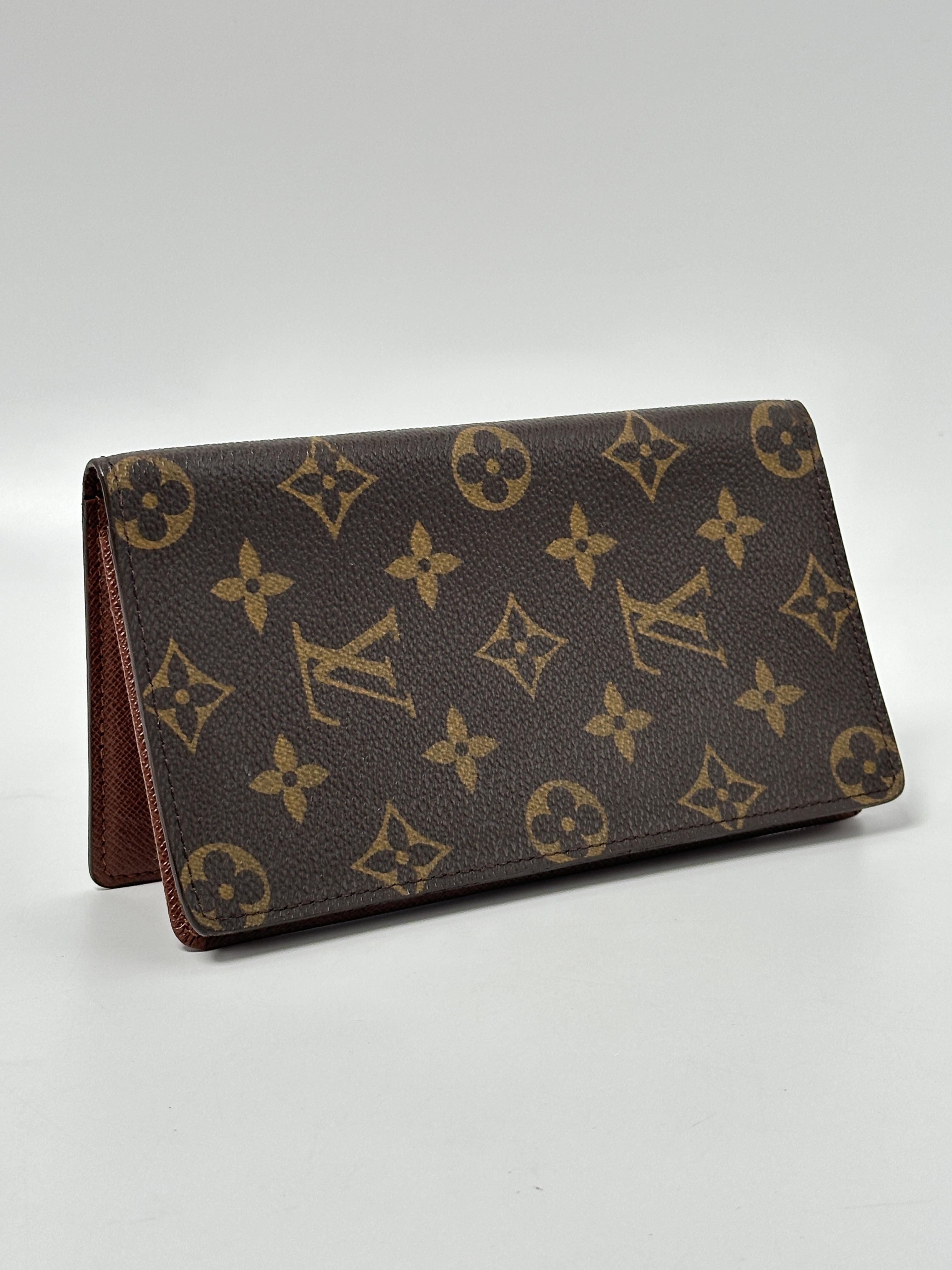 Monogram Long Bifold JA1197LV
