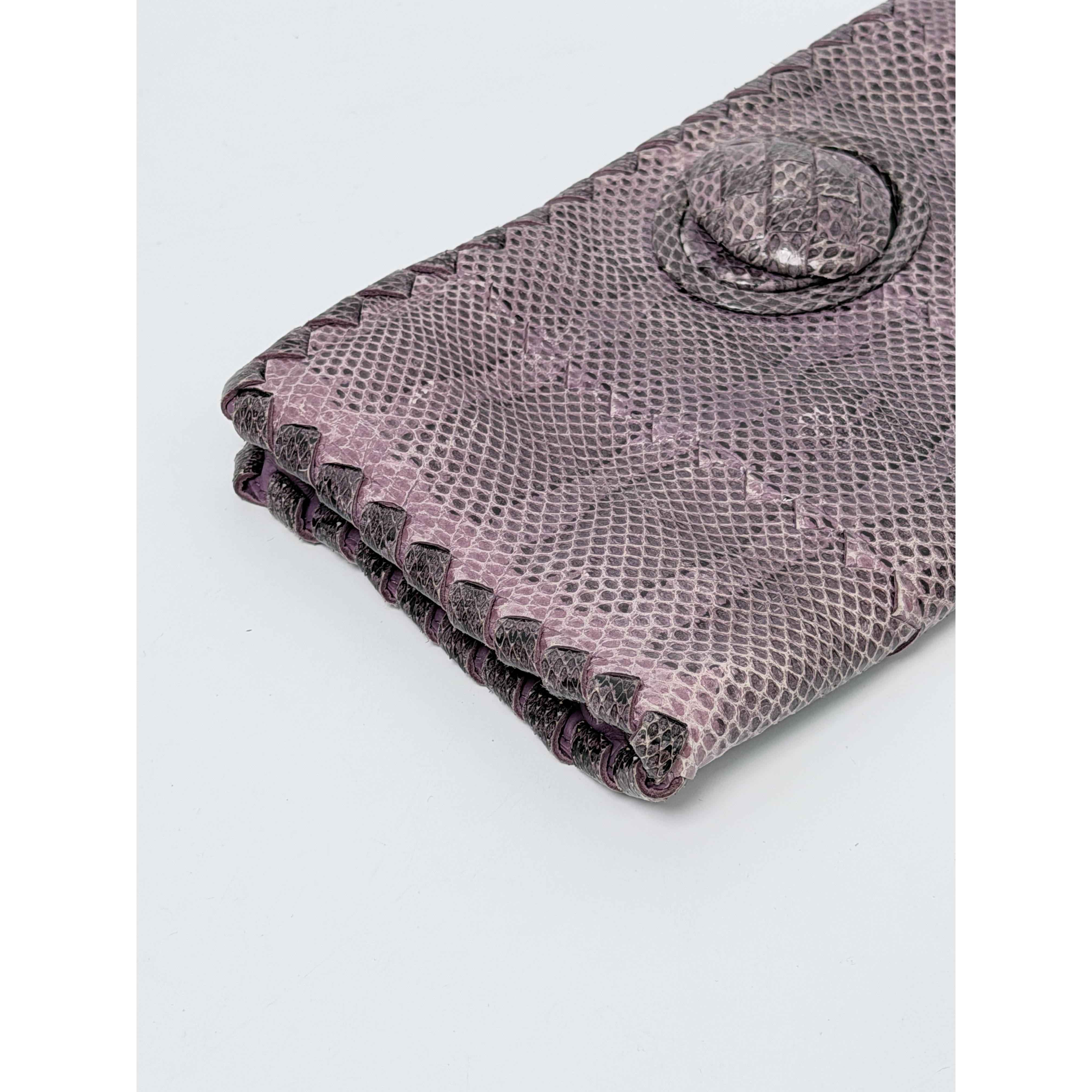 Pre-owned BOTTEGA VENETA Leather Clutches & Wristlets Snakeskin Turnlock Envelope Clutch Handbag Evening Bag JD068BV