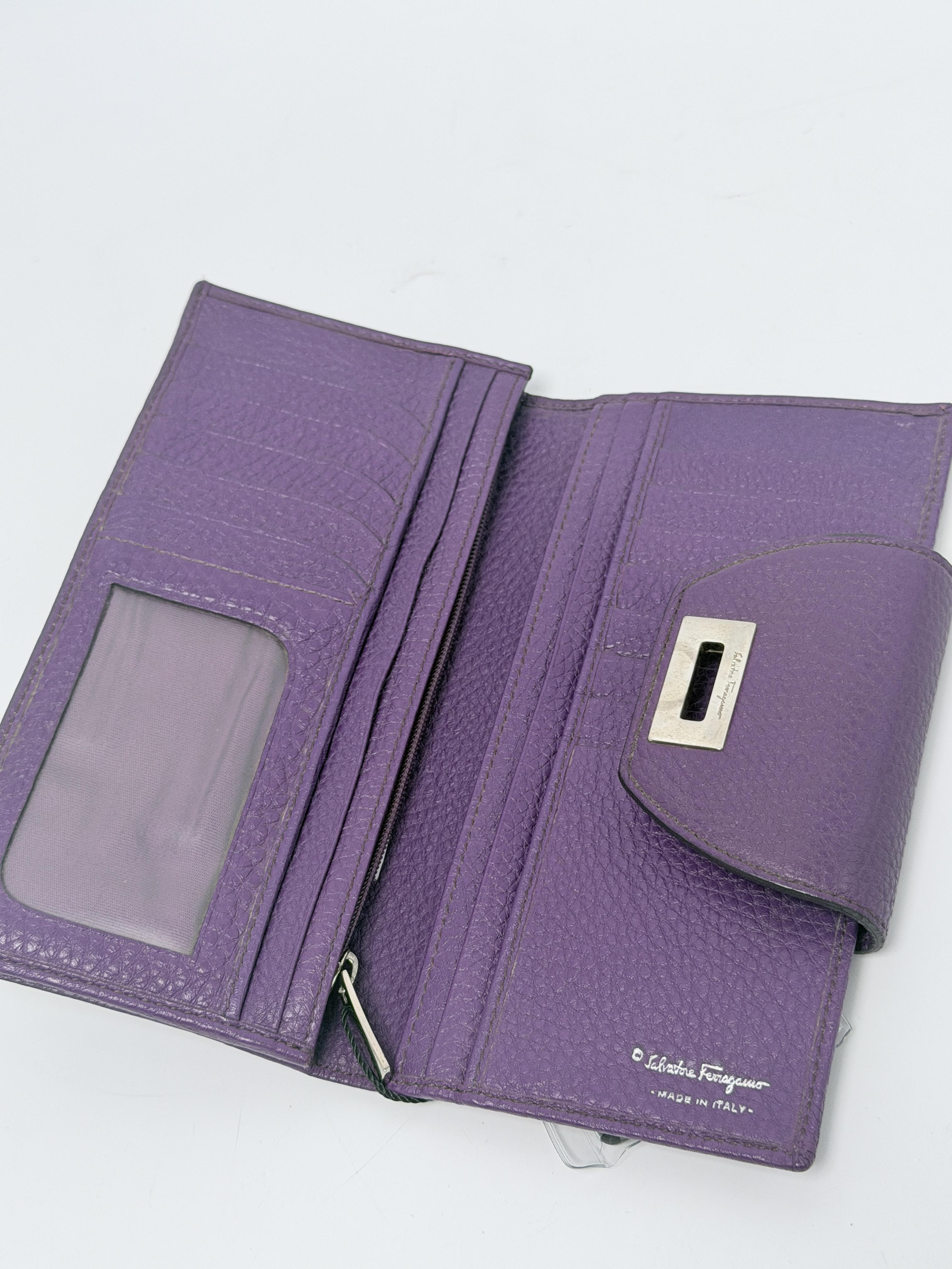 Ferragamo Gancini Long Wallet Purple Pebbled Continental Flip Lock JD1394FG