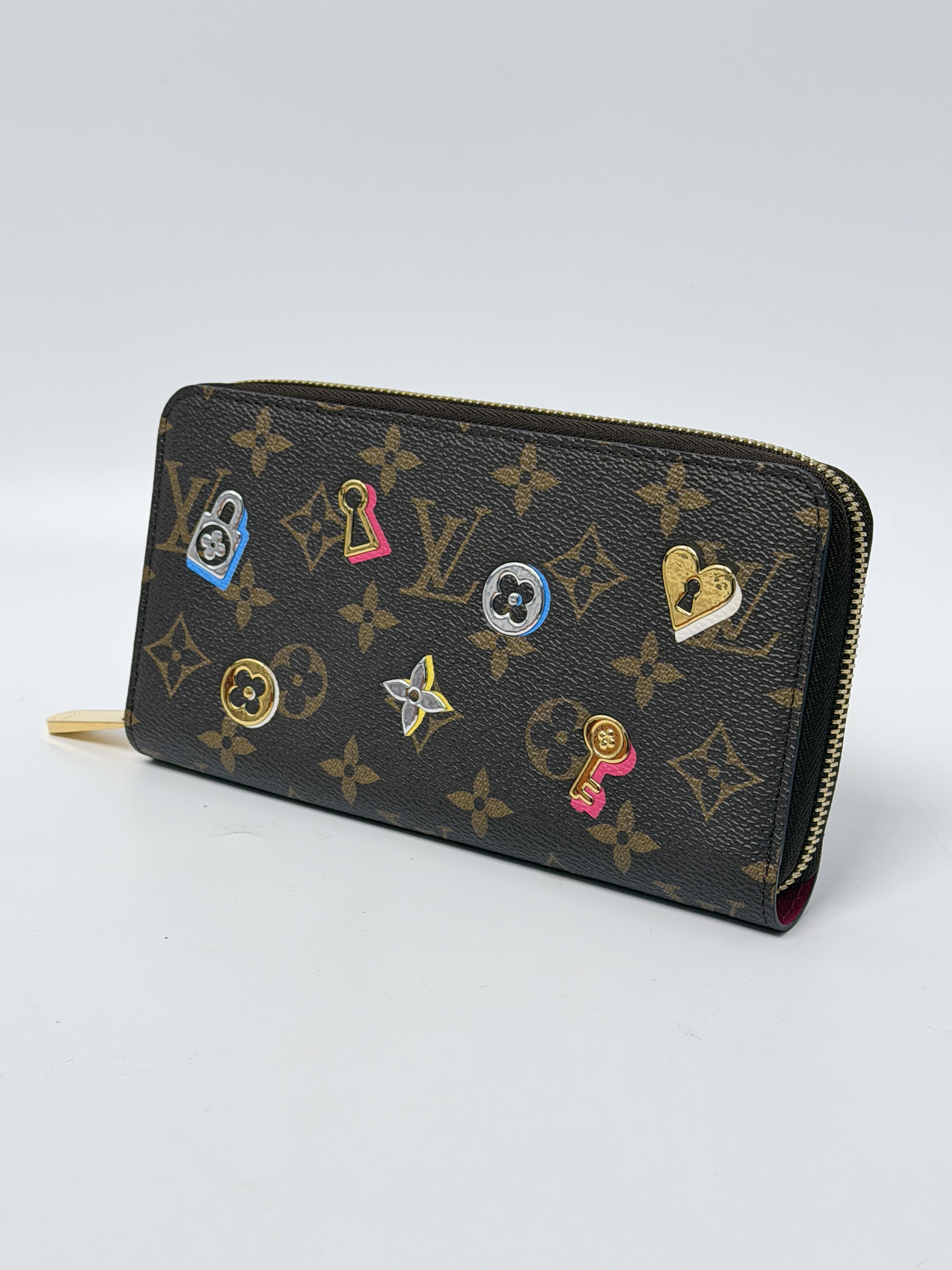 Monogram Love Lock Zippy Rose Ballerine JP025LV