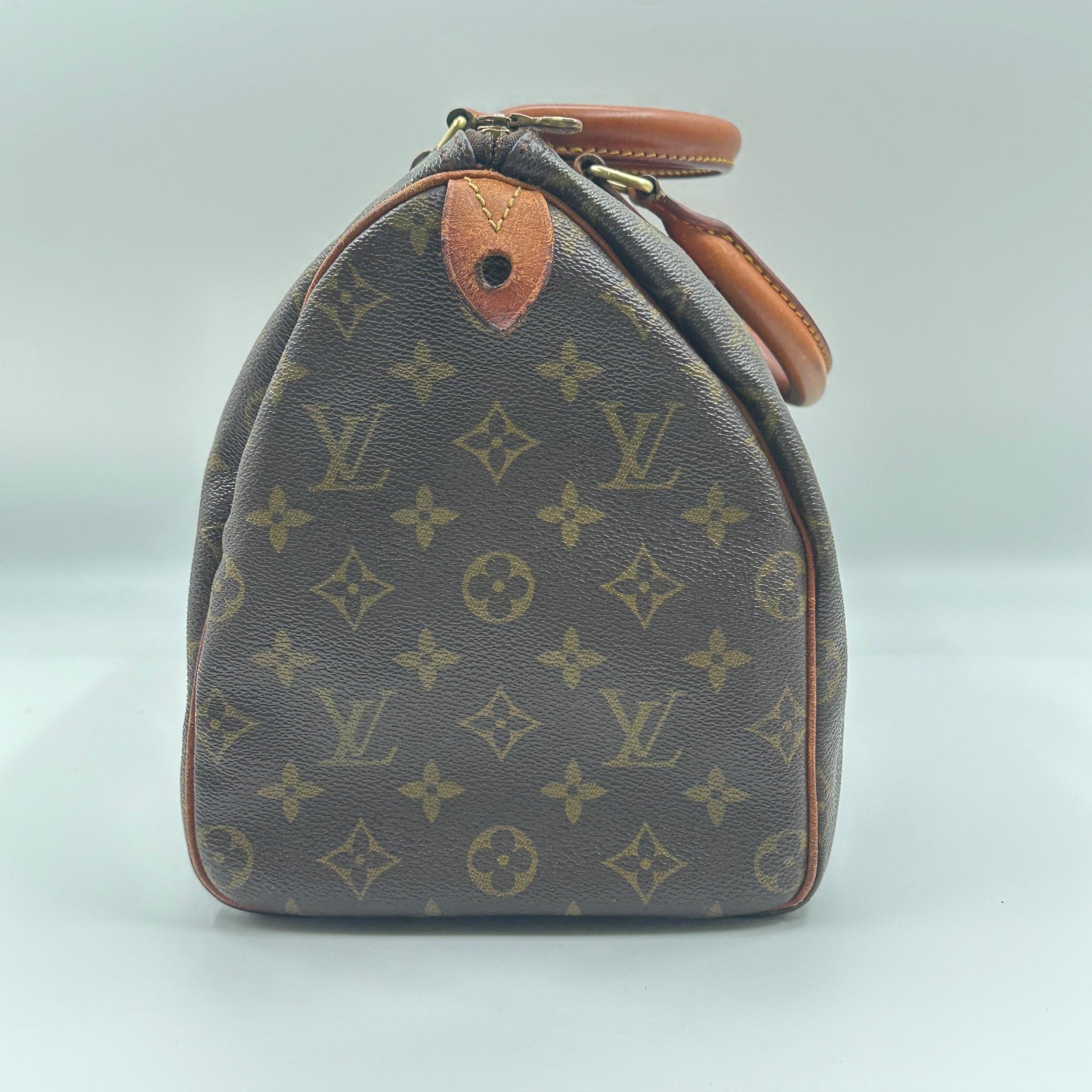 Pre-owned Louis Vuitton Leather Travel Bags Speedy 30 Monogram Top Handle Bag LV110Fei