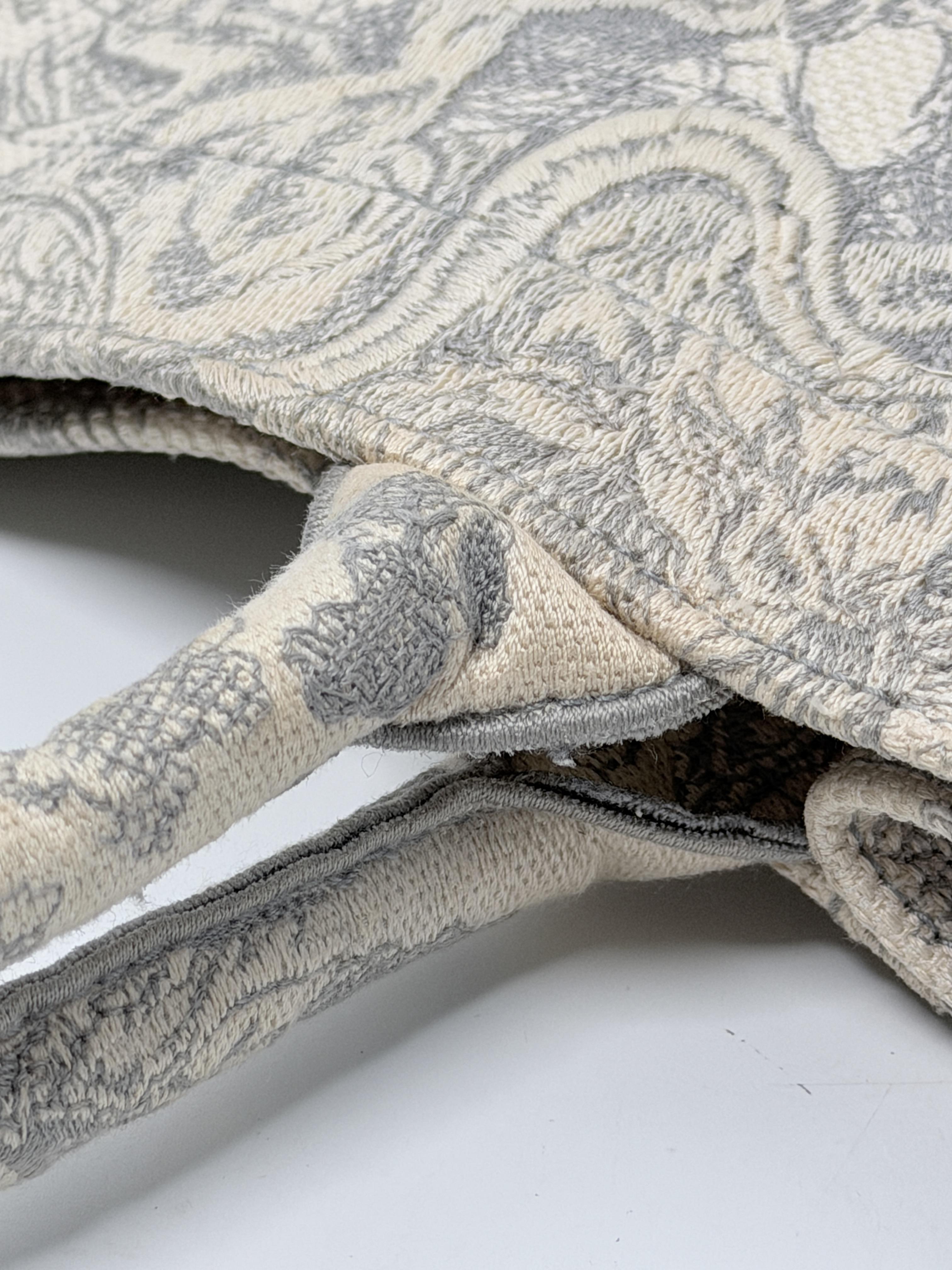Medium Book Tote Bag Gray Toile de Jouy Shoulder Handbag JA1407DR