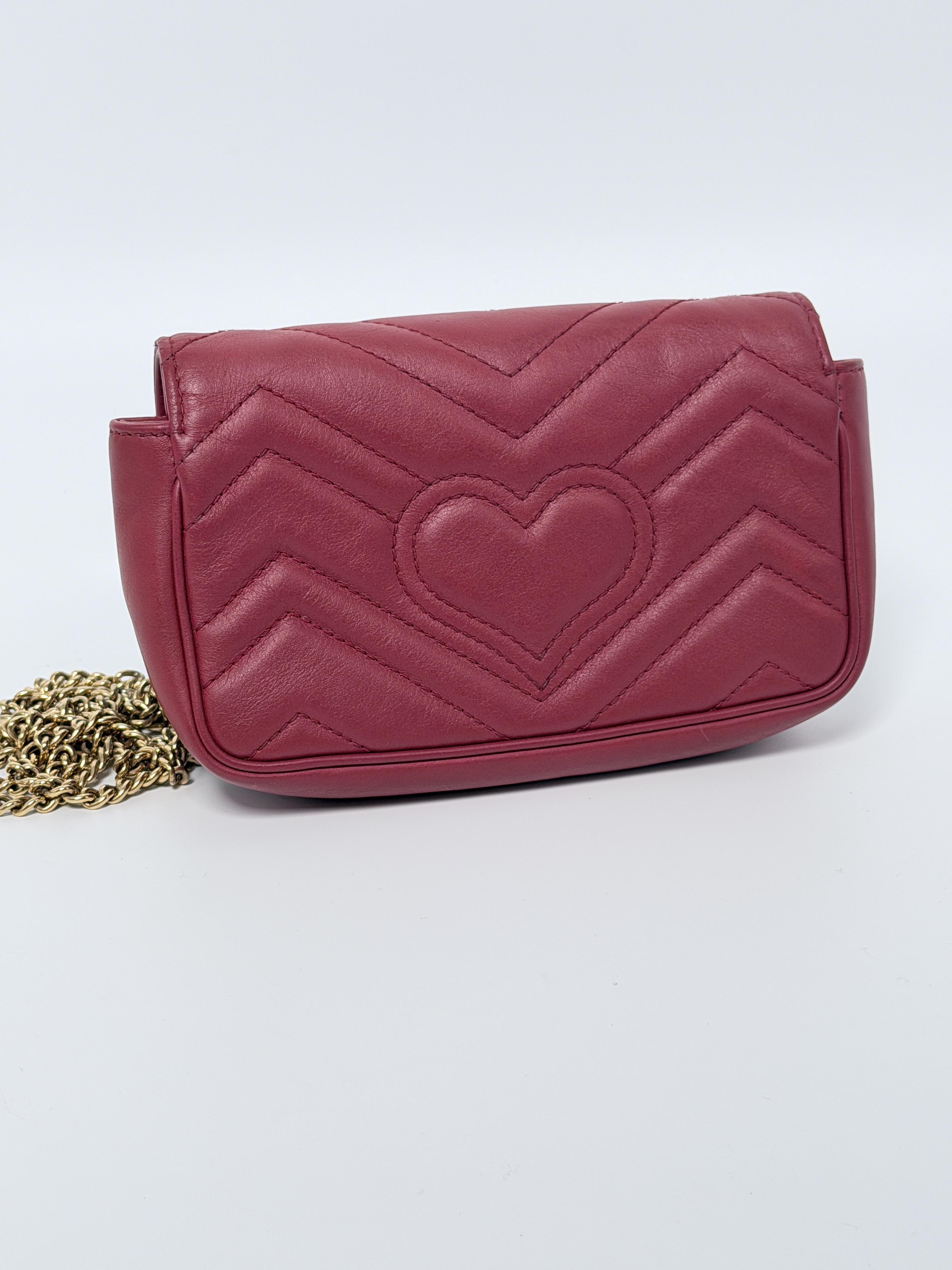 Pre-owned GUCCI GG Leather Crossbody Bags Authentic Marmont Super Mini Chain Bag in Pink Crossbody Bag JD040GG
