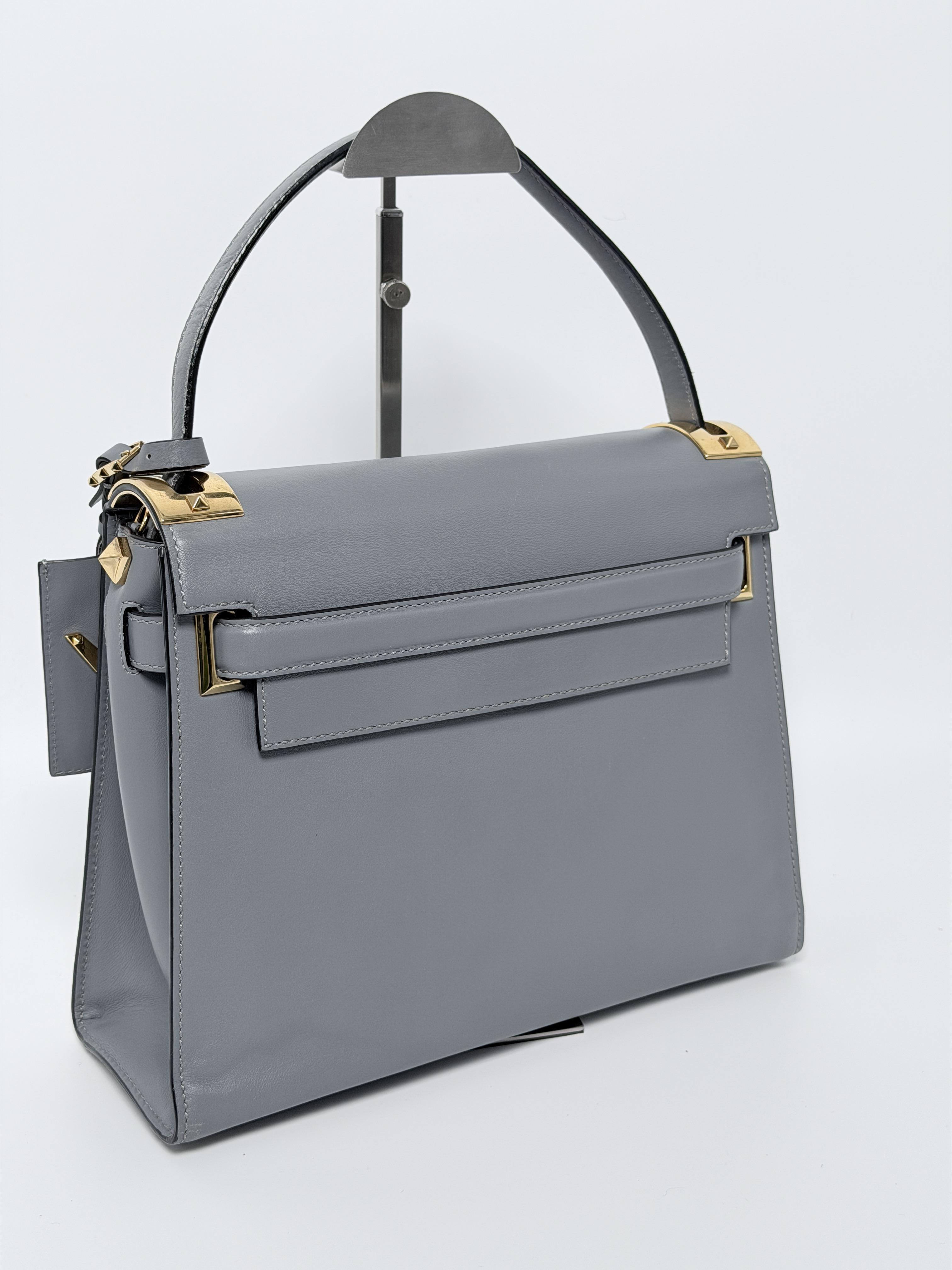 Pre-owned Valentino Leather Shoulder Bags Valentino Garavani Gray Top Handle Shoulder Bag YMVL11