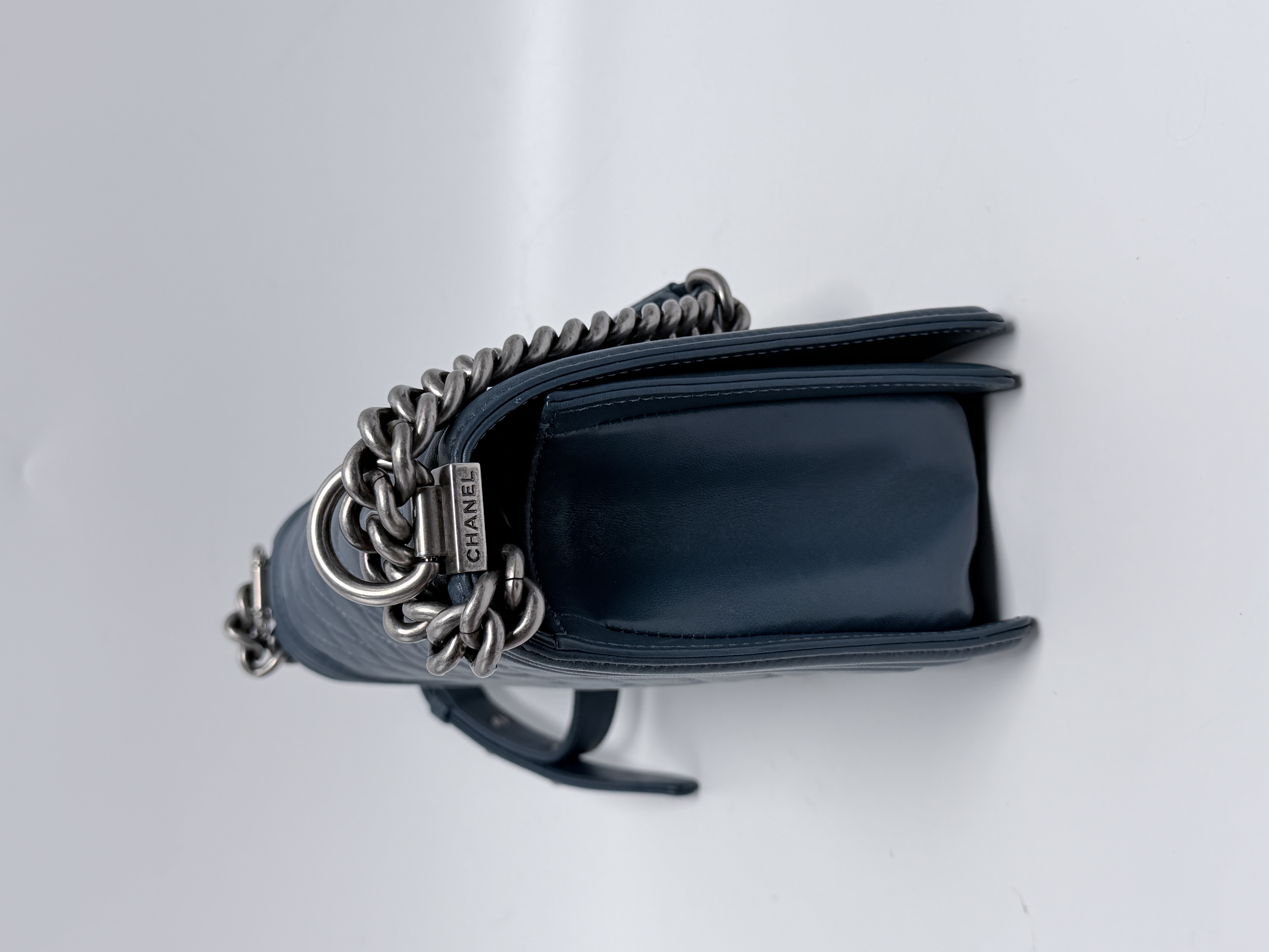 Chanel Blue Caviar Medium Boy Chain Shoulder Bag Ruthenium BIN007CC