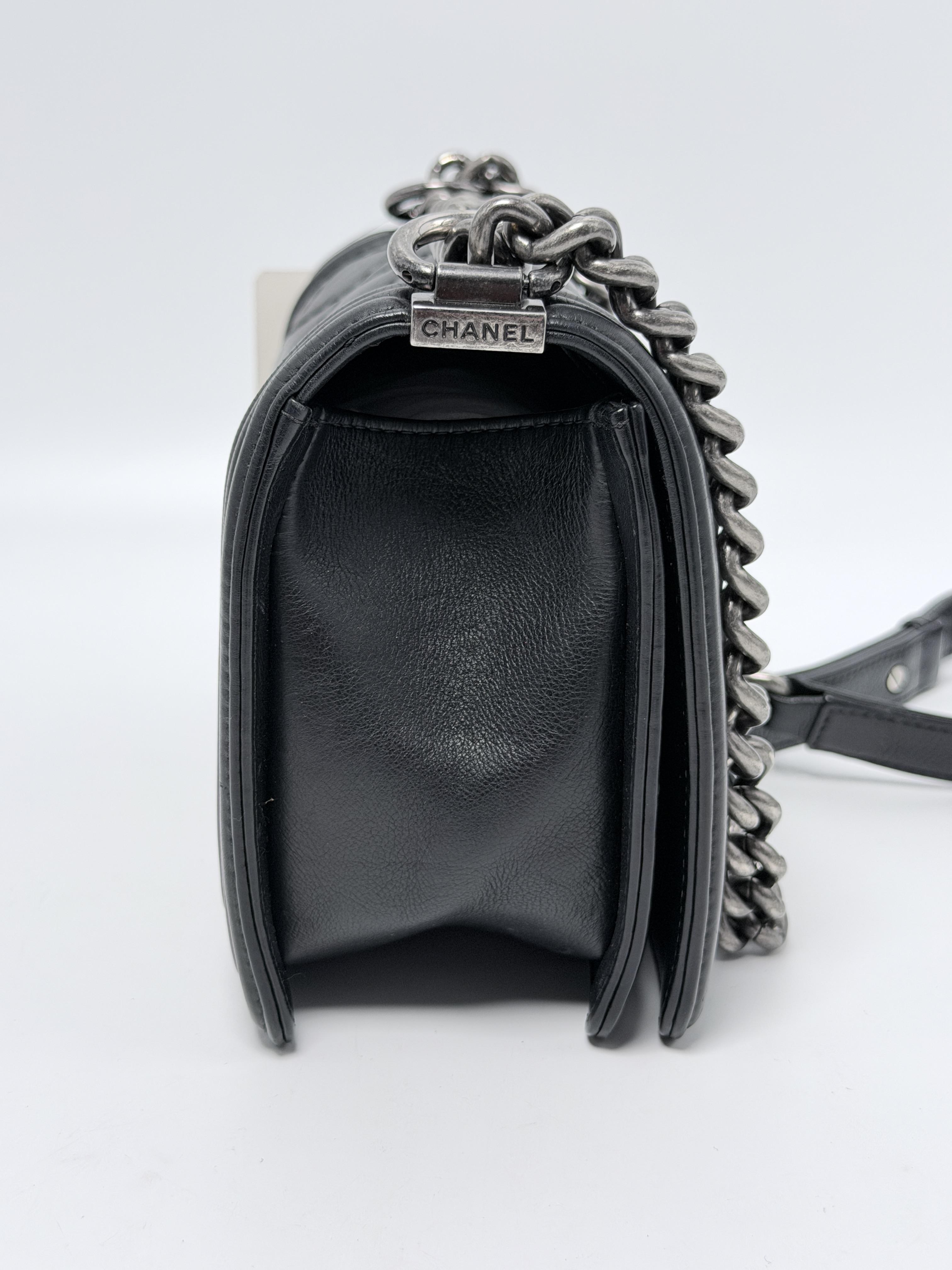 Boy Bag Medium Black Caviar Ruthenium Hardware Flap XU022CC