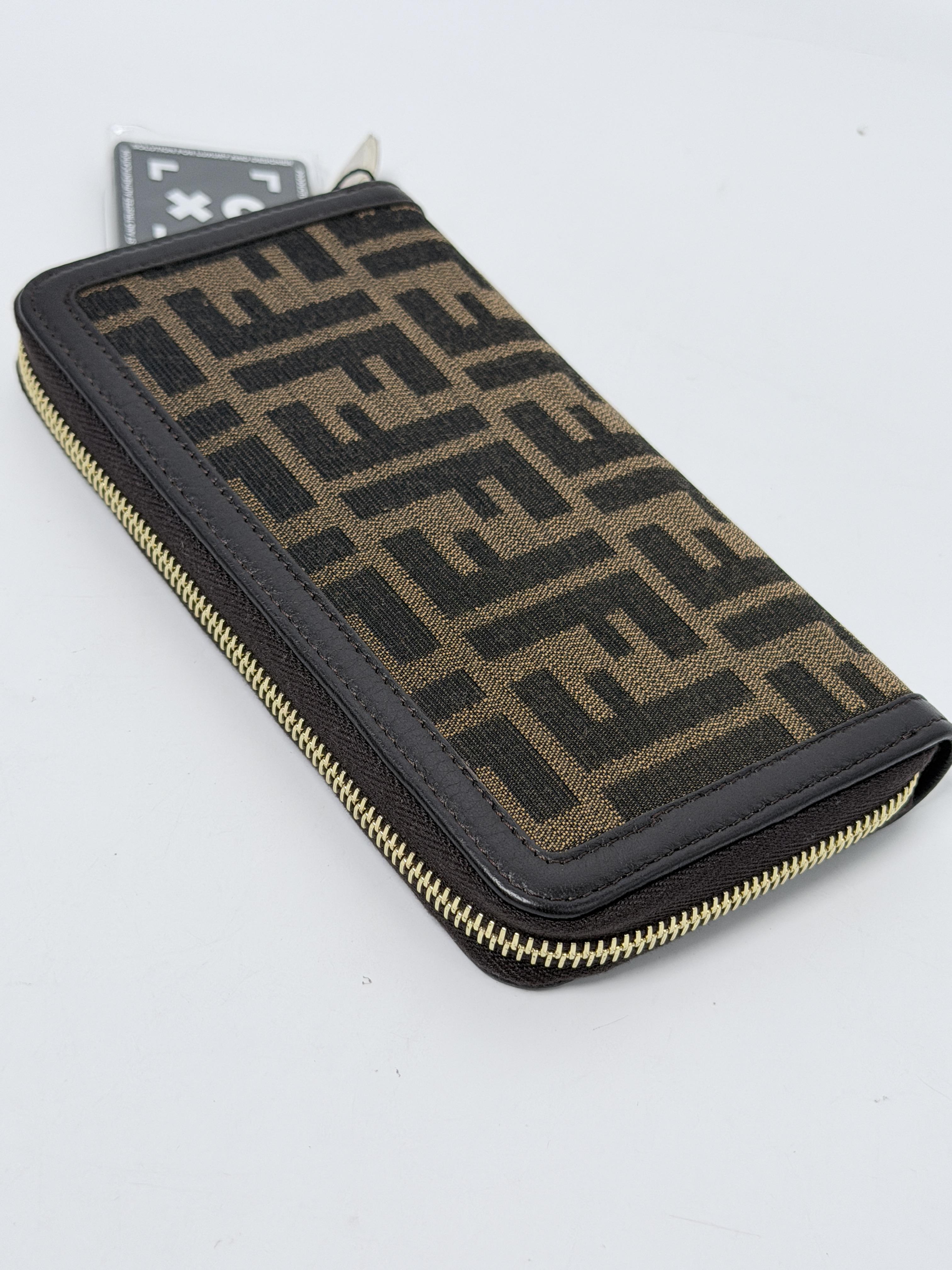 Zucca Zip Around Wallet Brown Black FF Monogram Long Clutch Purse JD1064FD