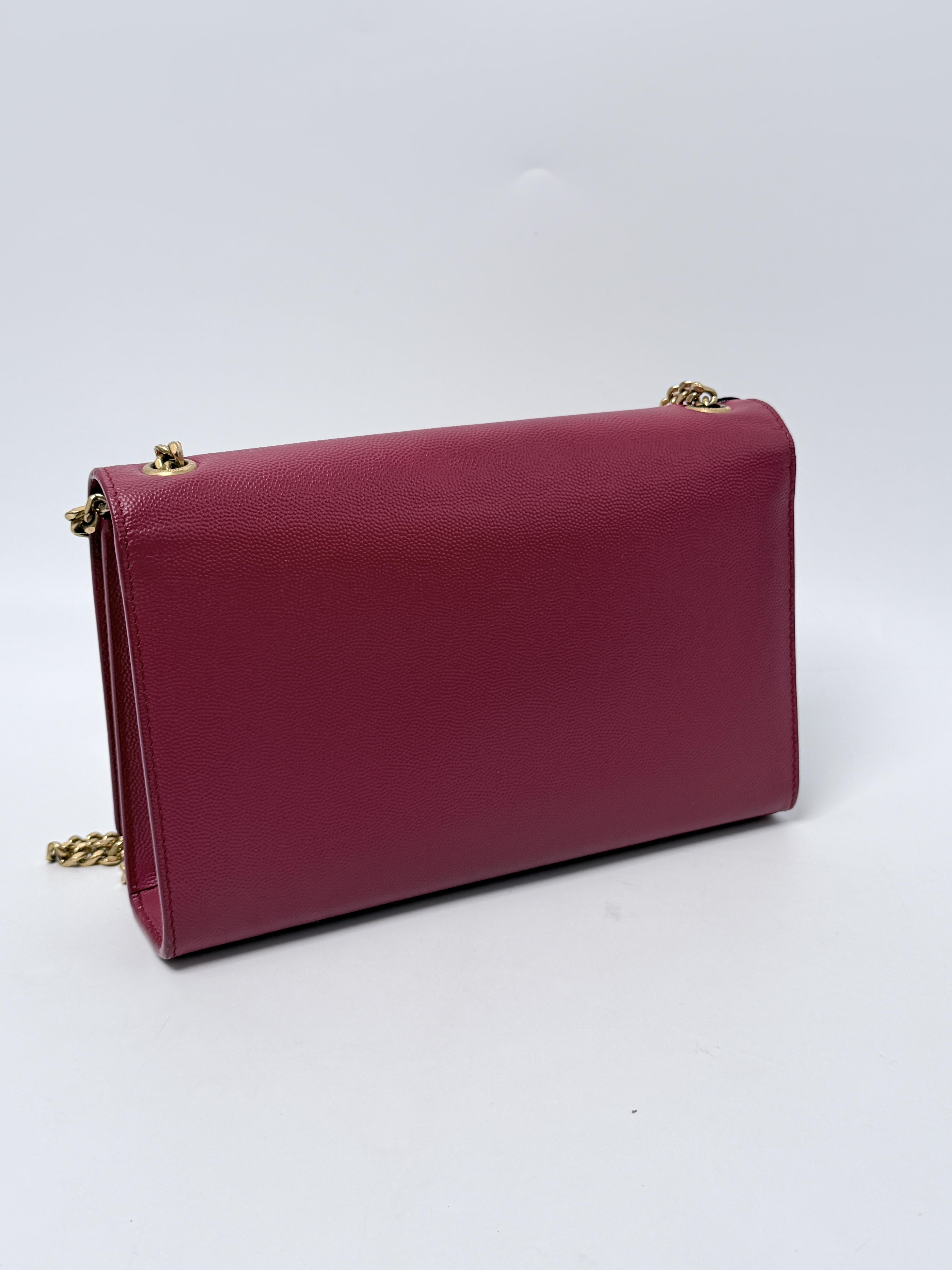 Saint Laurent Kate Medium Raspberry Grain de Poudre Gold Chain Bag JD1684Y