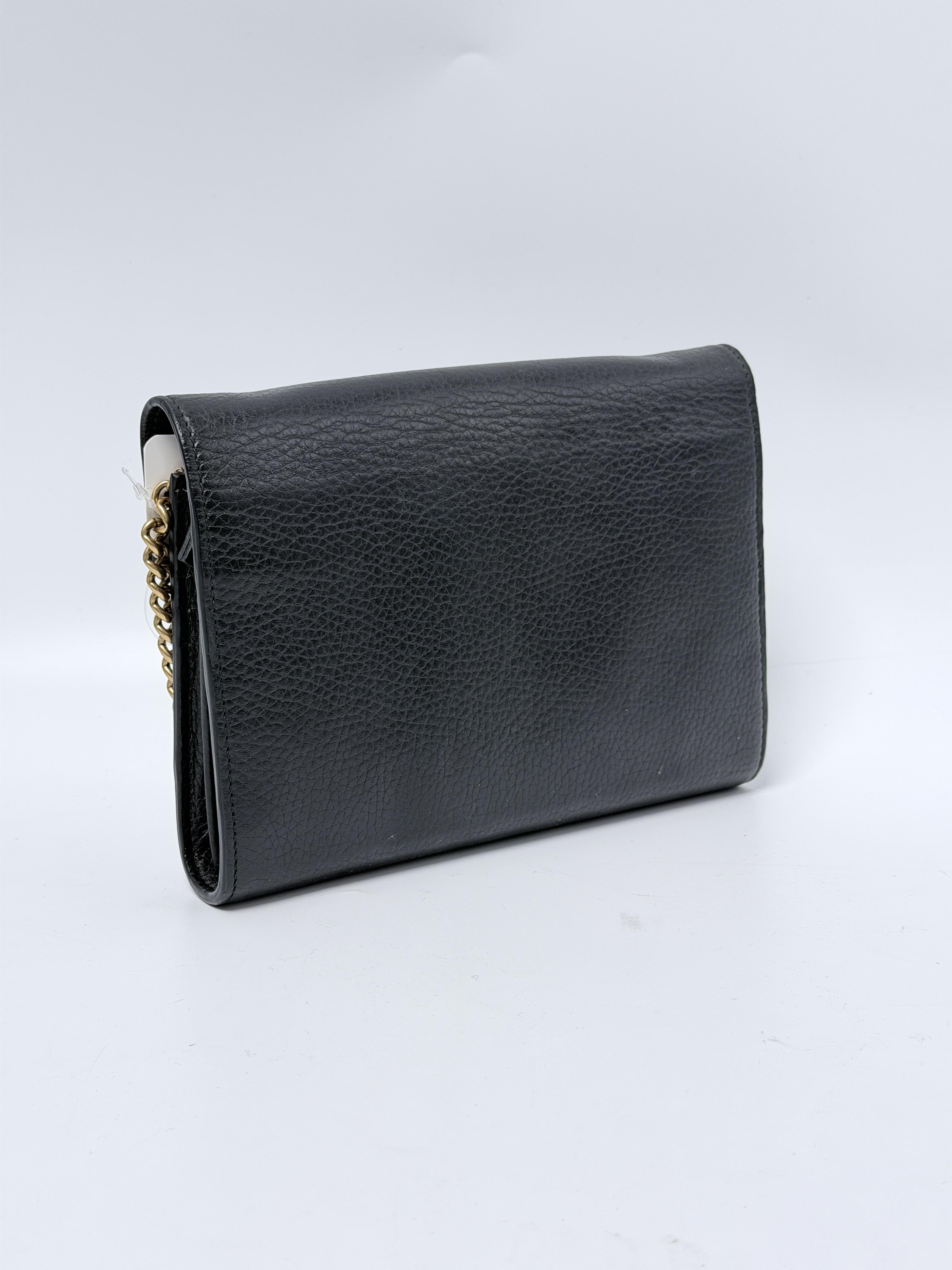 Interlocking G Chain Crossbody Bag Shoulder Clutch Black Textured ZS098GG