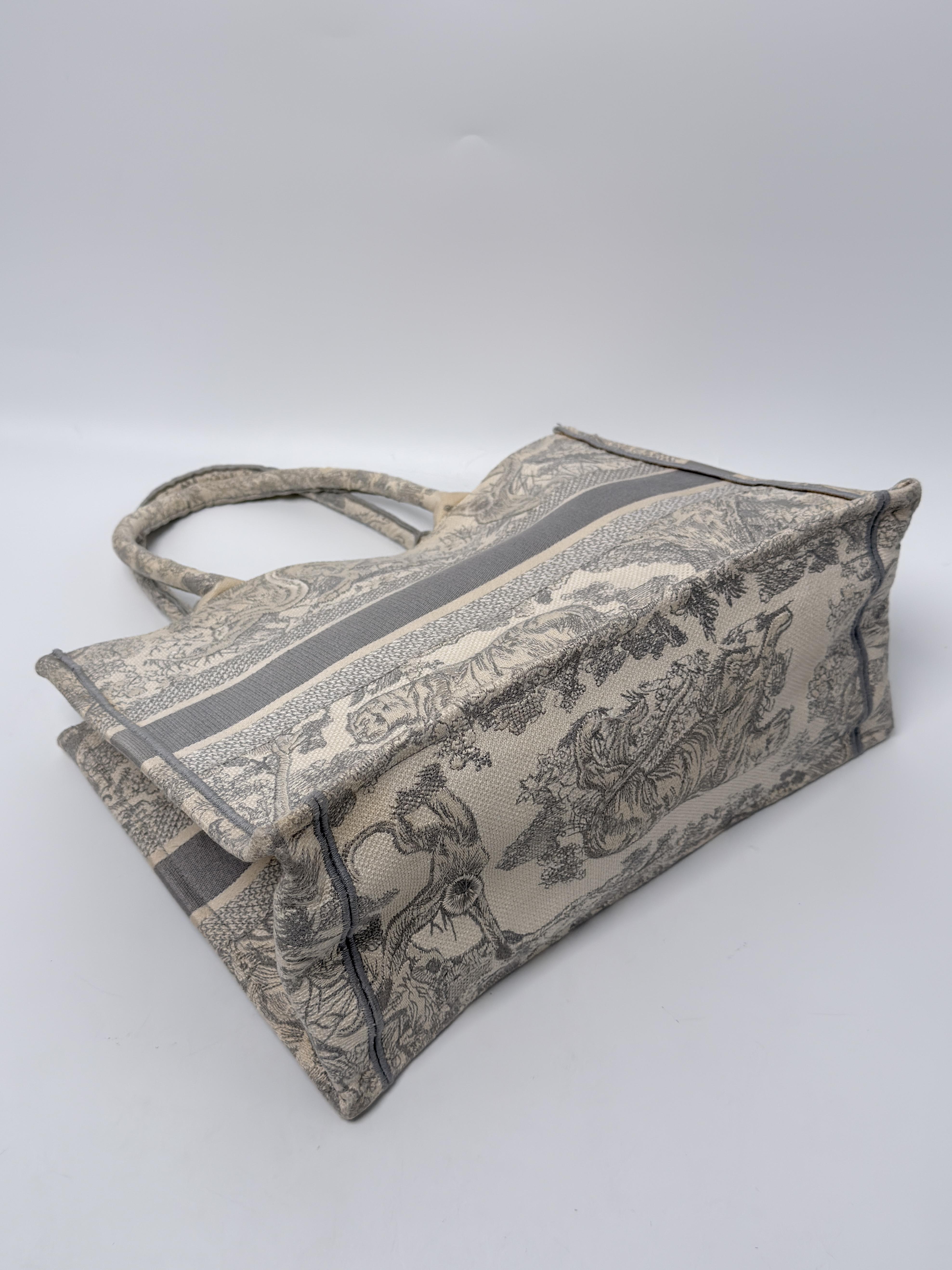 Medium Book Tote Bag Gray Toile de Jouy Shoulder Handbag JA1407DR