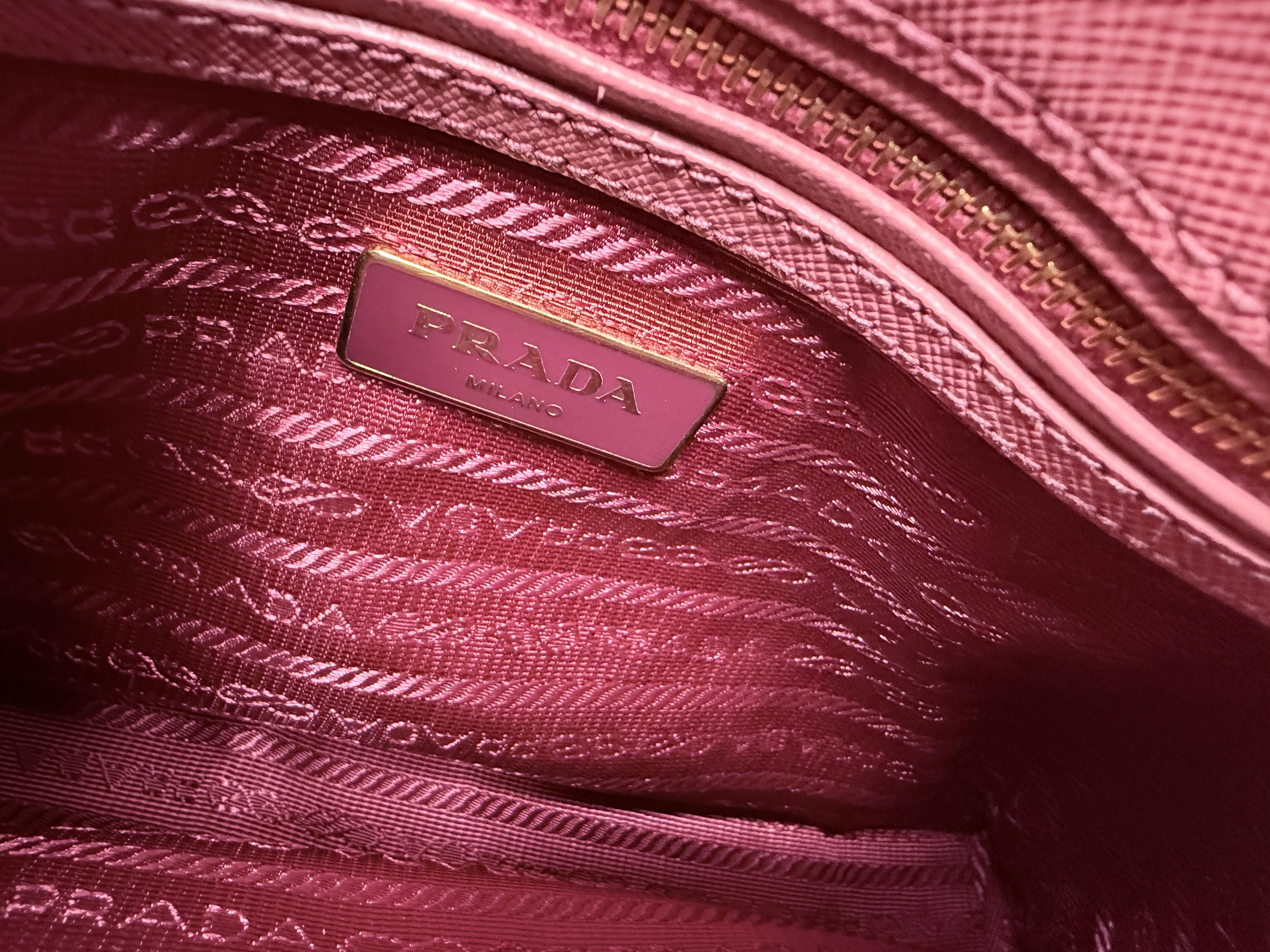 Promenade Small Crossbody Top Handle Bag Pink BIN004PR