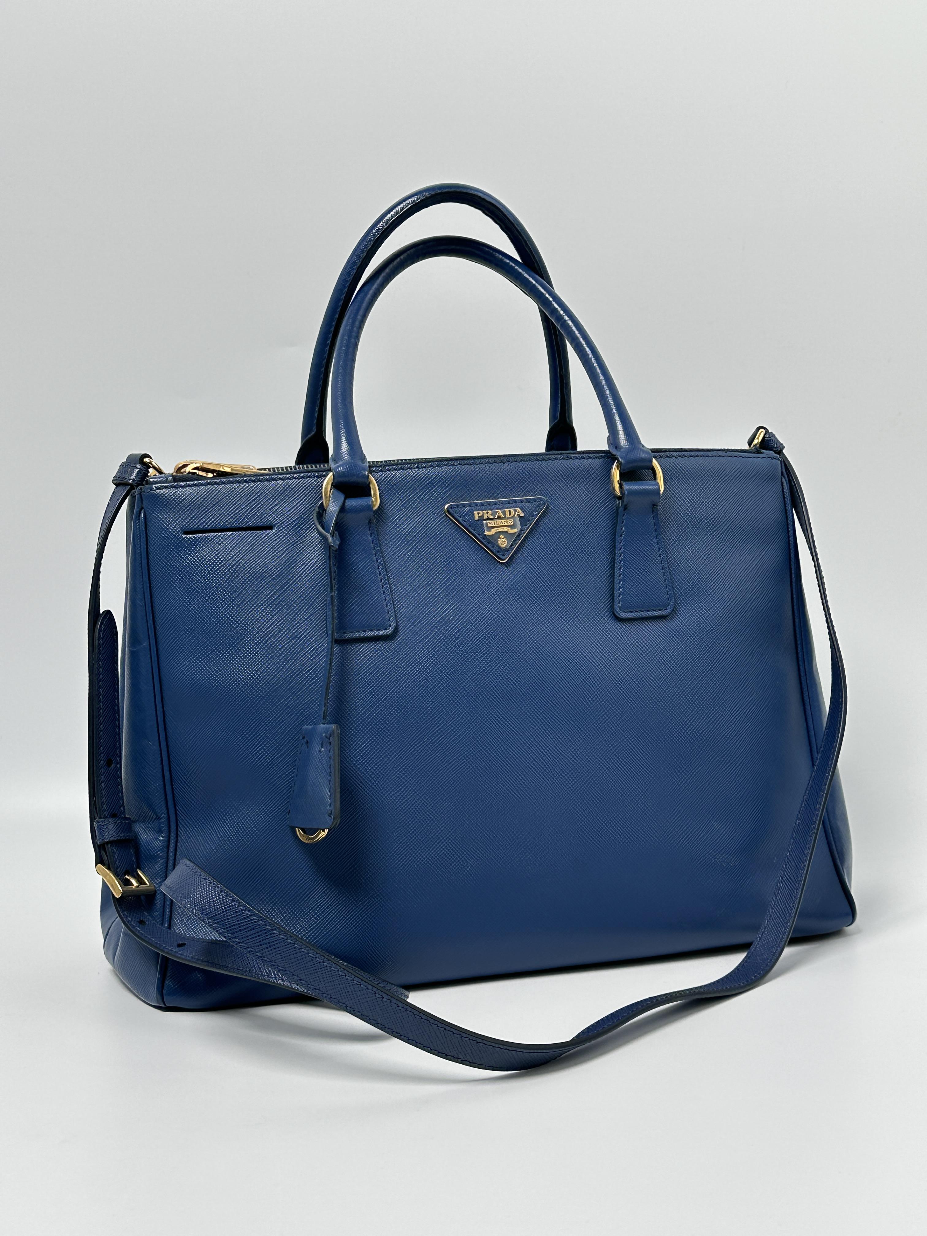 Pre-owned PRADA leather Crossbody Bags Galleria Saffiano Lux Double Zip Tote / Crossbody Bag ZS040PR