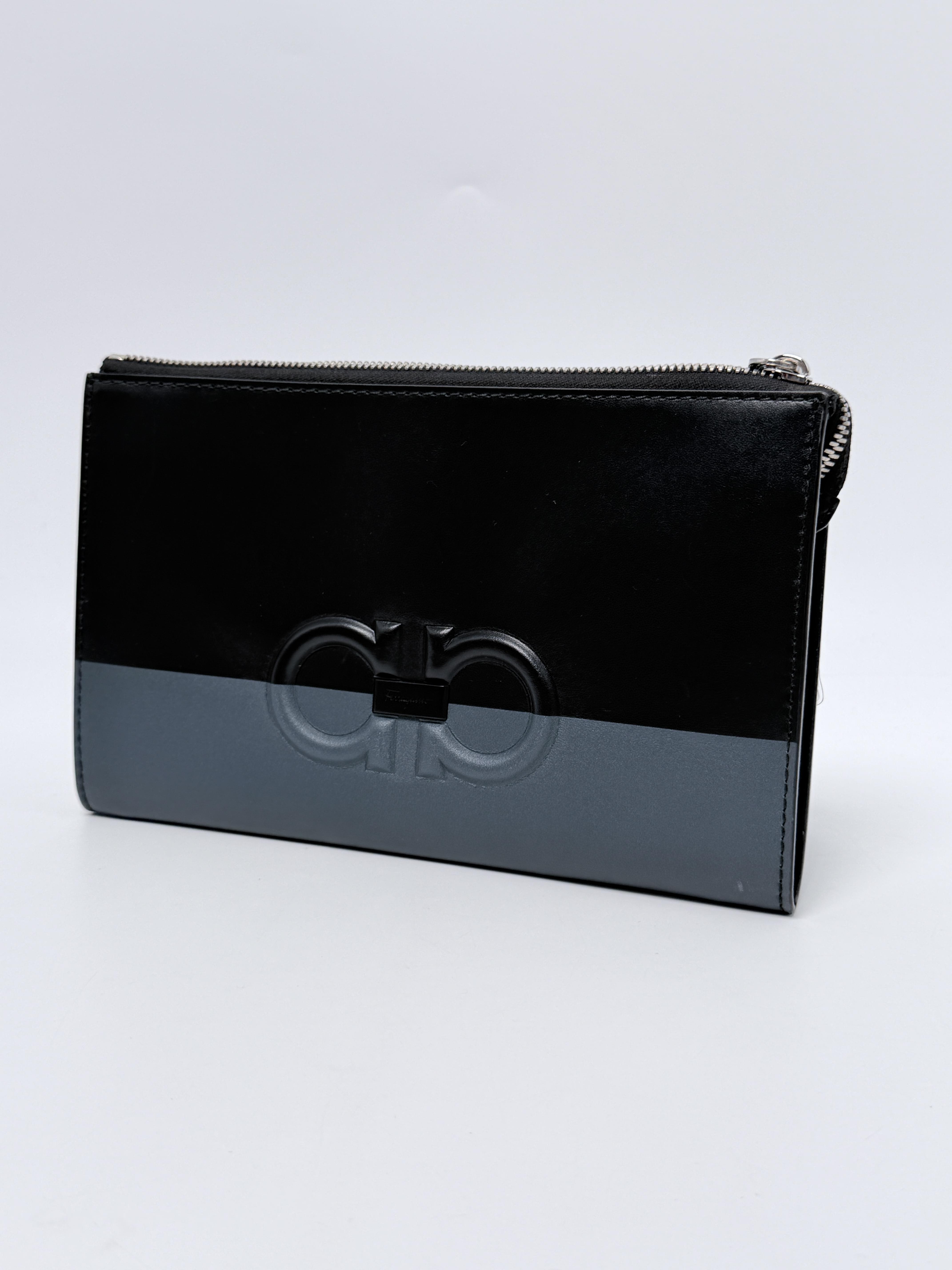 Ferragamo Gancini Debossed Clutch Pouch Colorblock Black Grey JD1427FG