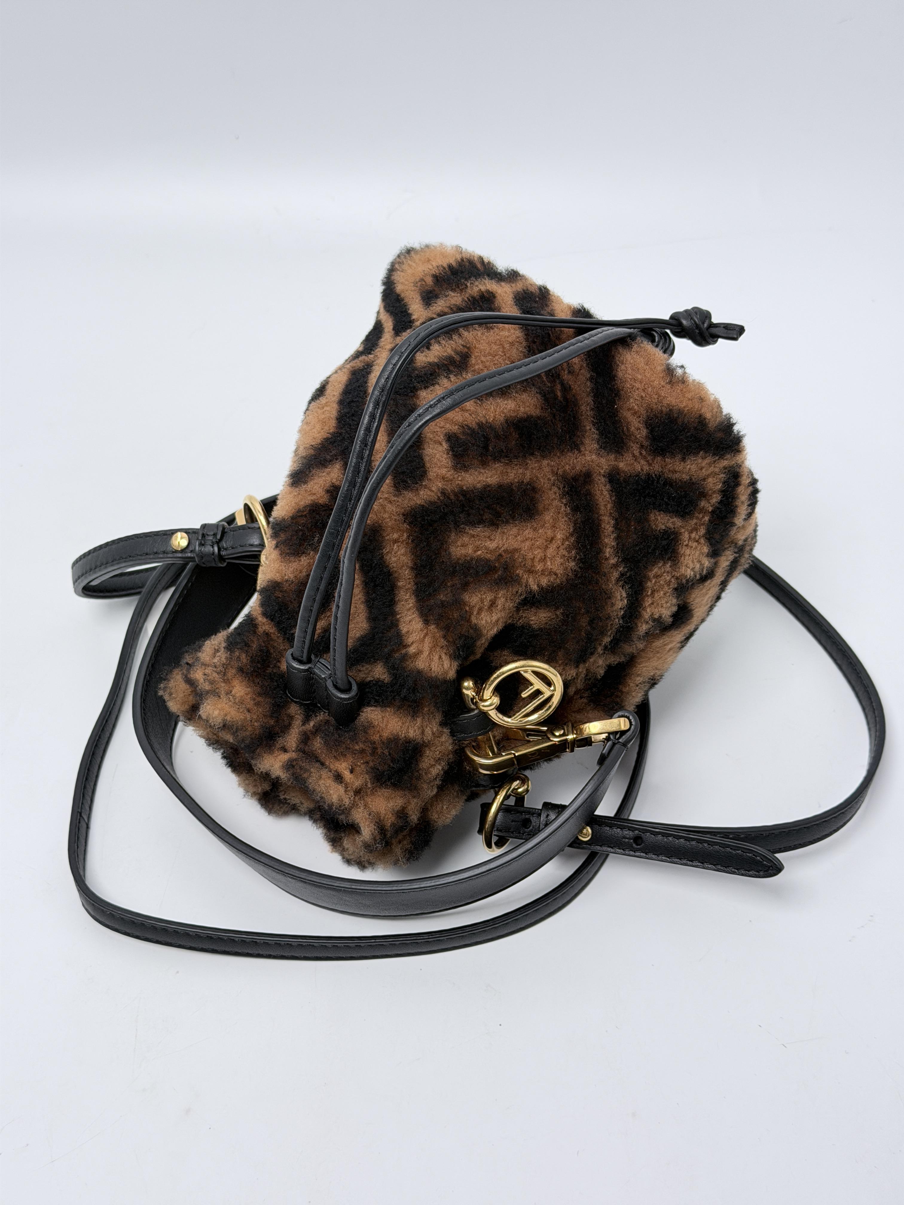 Shearling Mini Mon Tresor Bucket Bag Tobacco Black P003FD