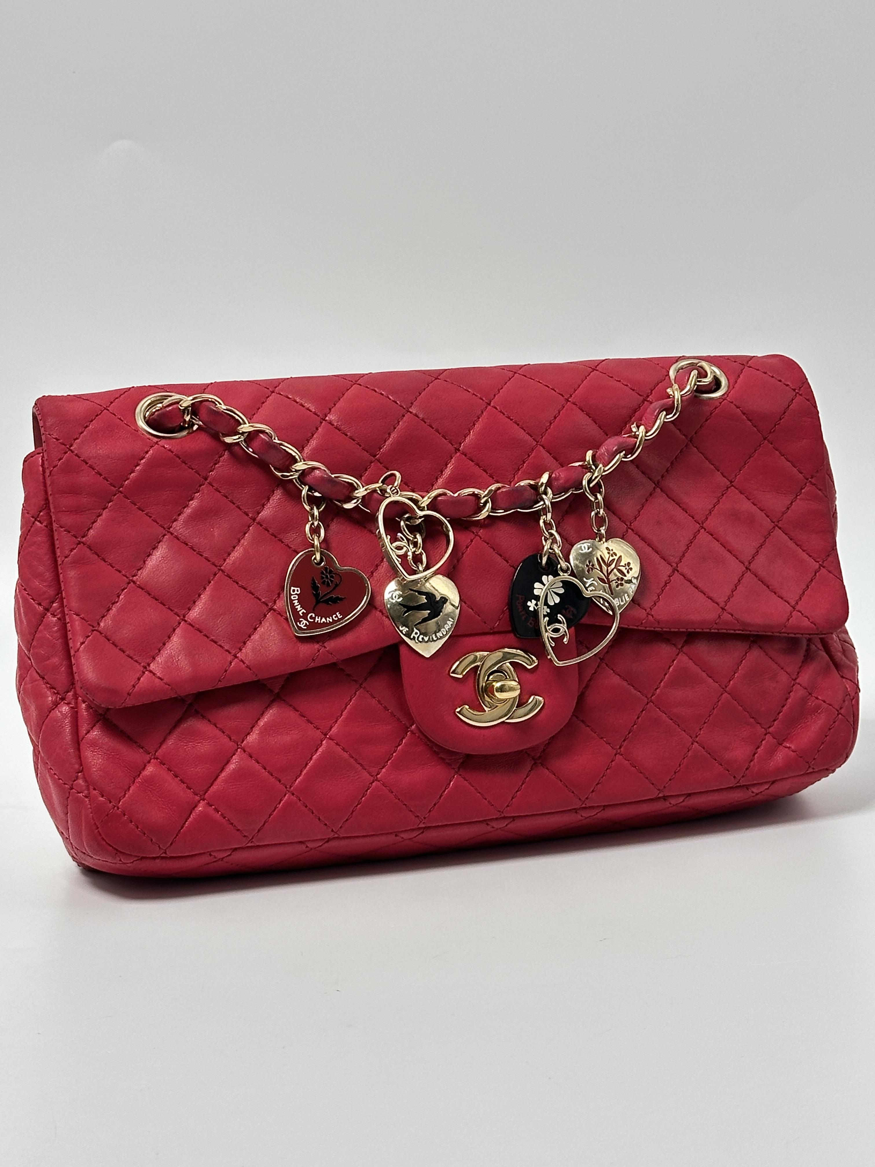 Pre-owned CHANEL leather Crossbody Bags Valentine Limited Edition Medium Pink Lambskin Heart Charm Flap Bag JA1191CC