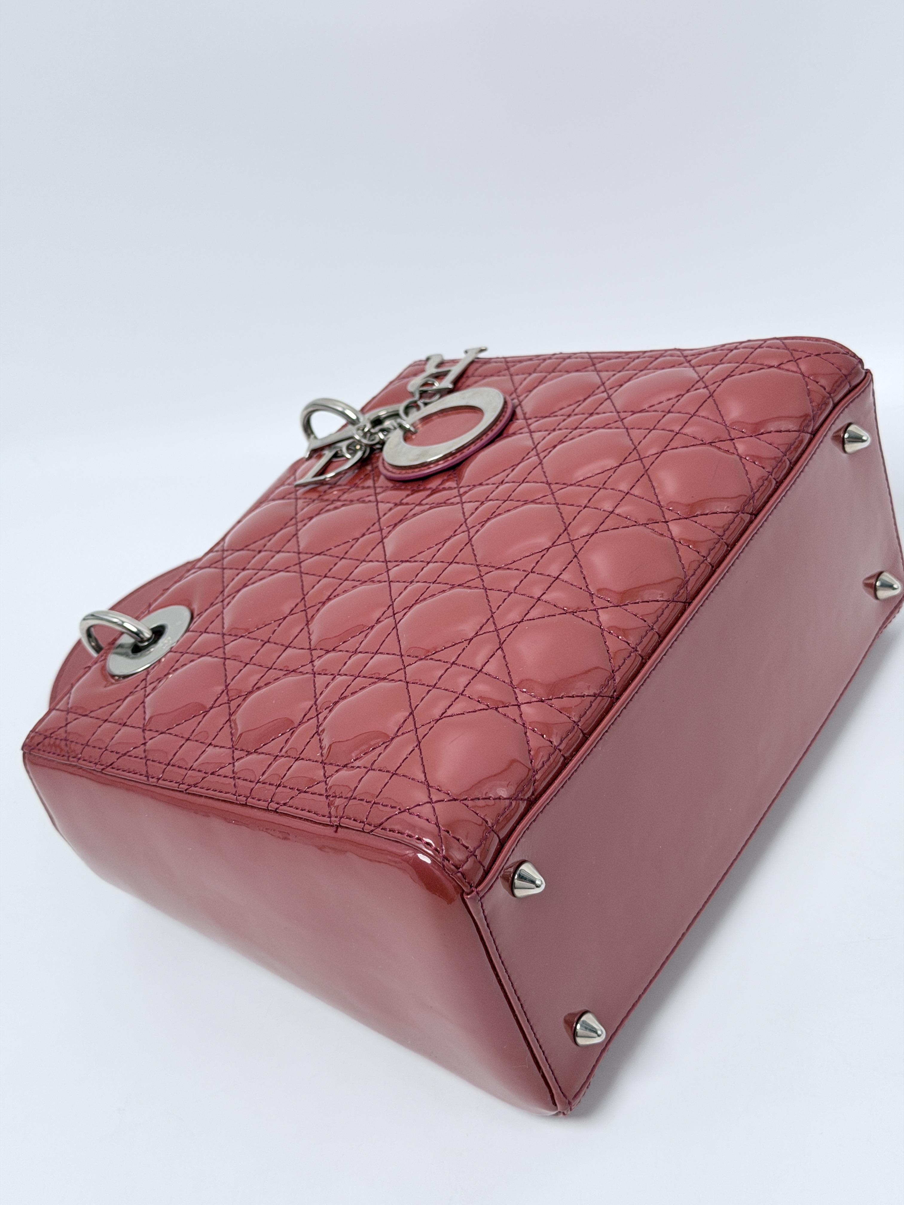 Christian Medium Lady Cannage Patent Handle Handbag Bag Red P030CD