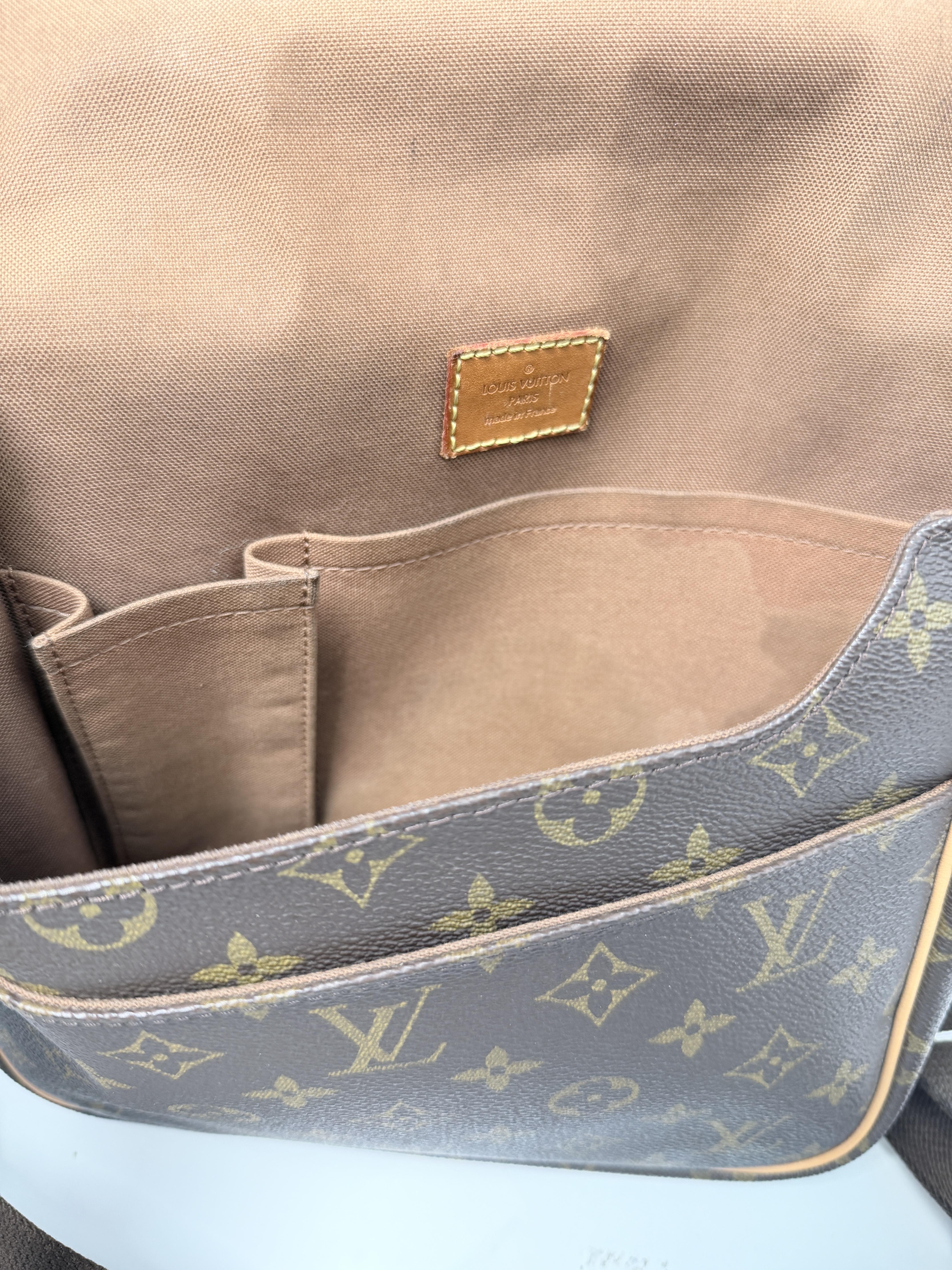 Monogram Bosphore PM Messenger Bag Crossbody LV381FEI