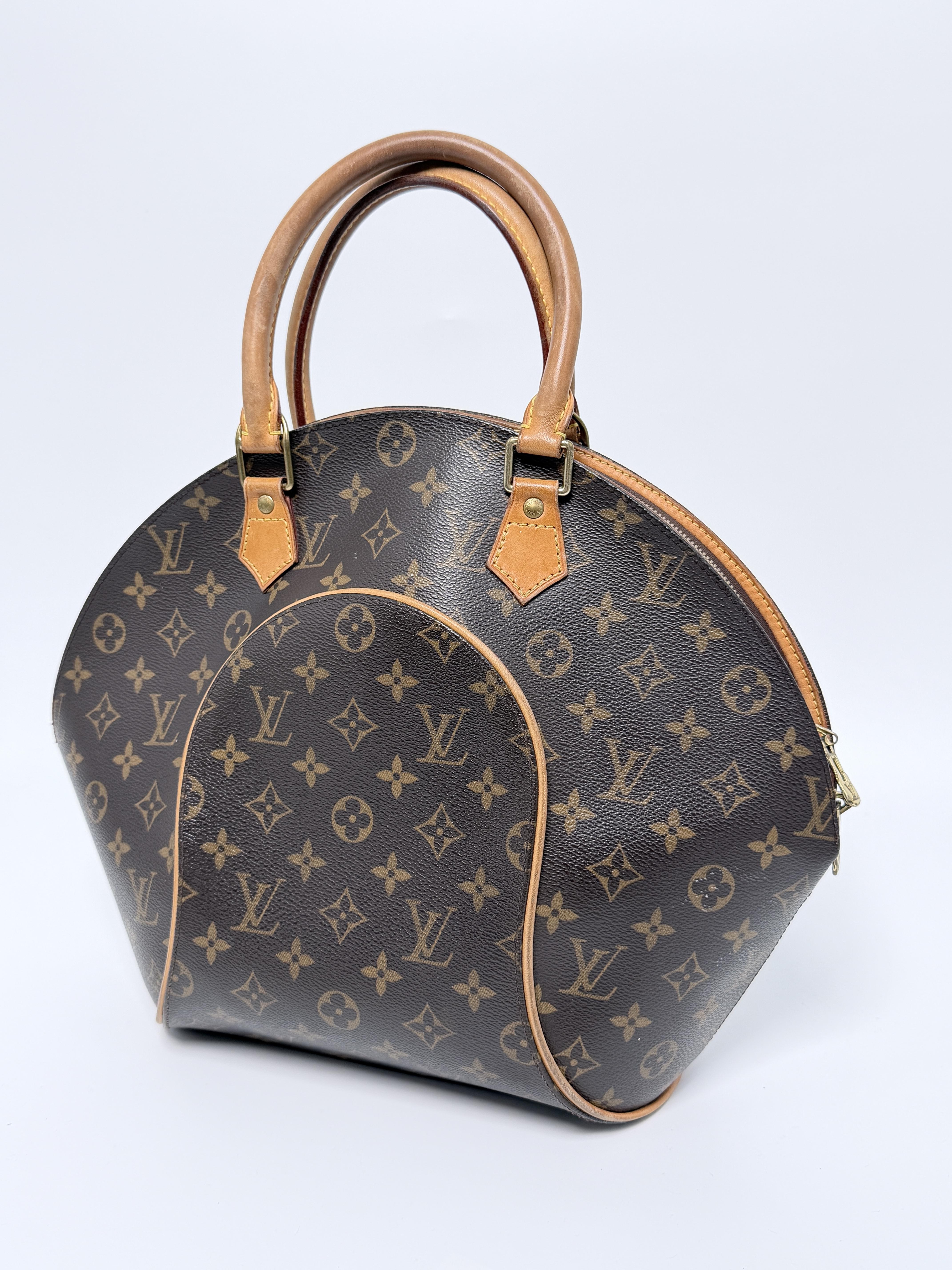 Monogram Ellipse MM JA298LV