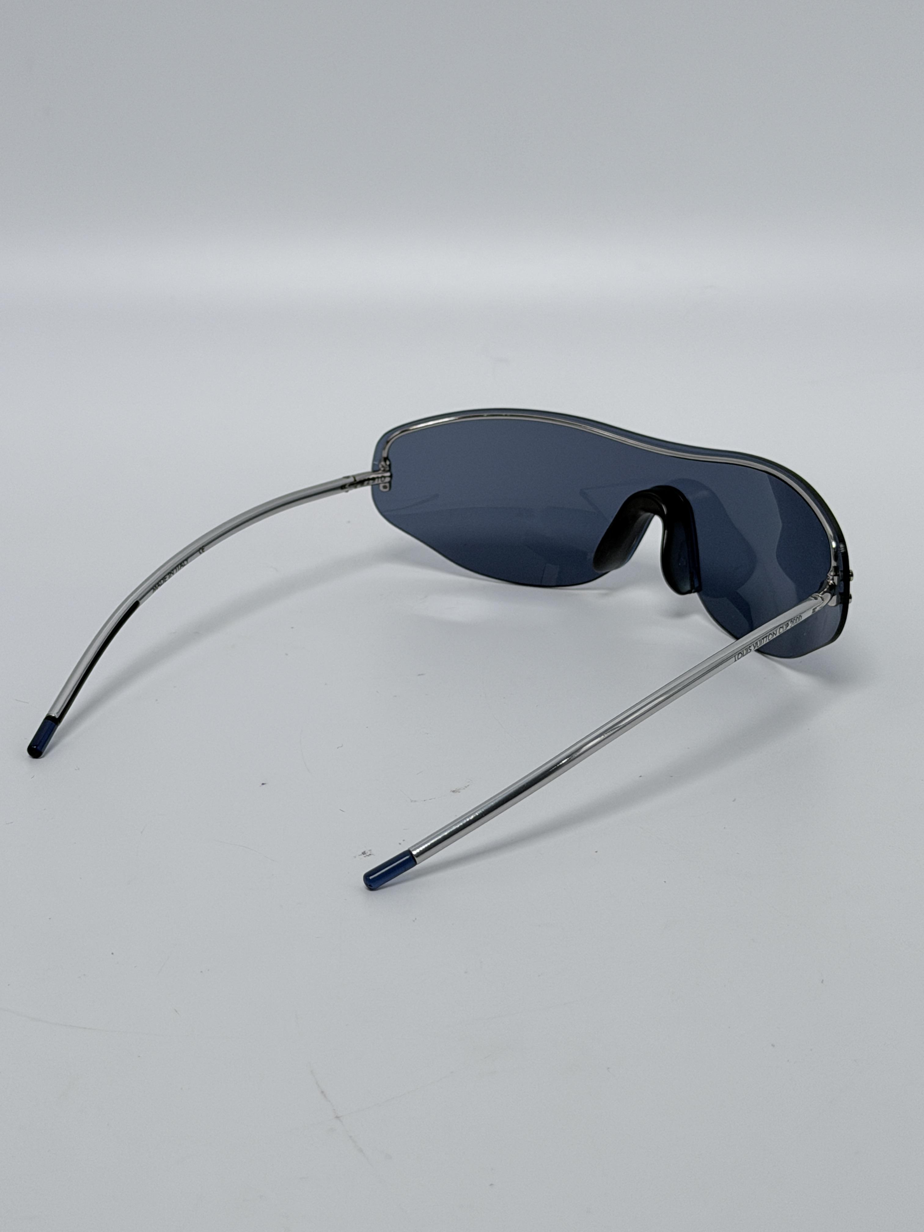 Louis Vuitton Cup 2000 Blue Rimless Shield Sunglasses LV003S