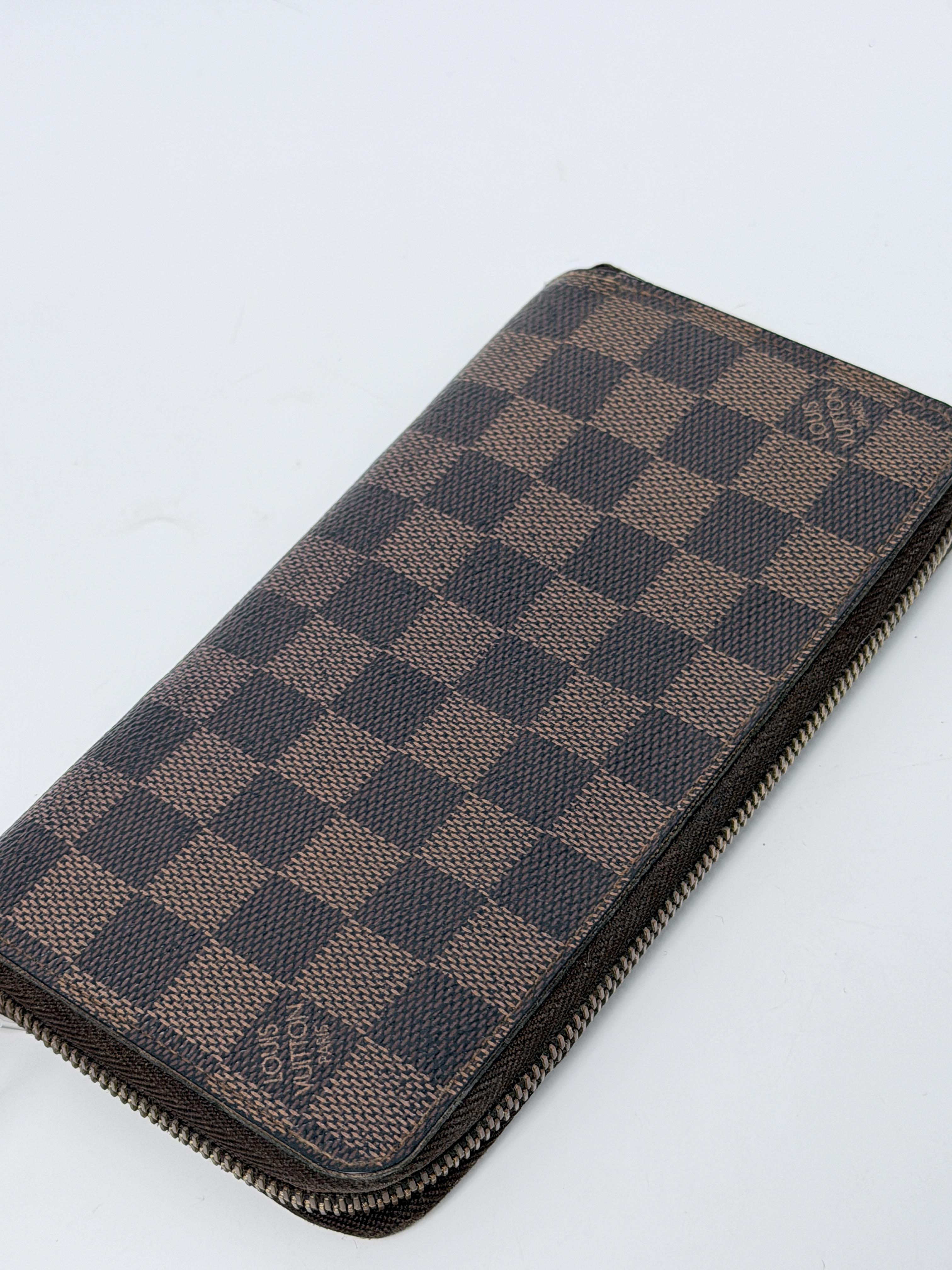 Clutches & Wristlets Damier Ebene Zippy Long Wallet JC211LV