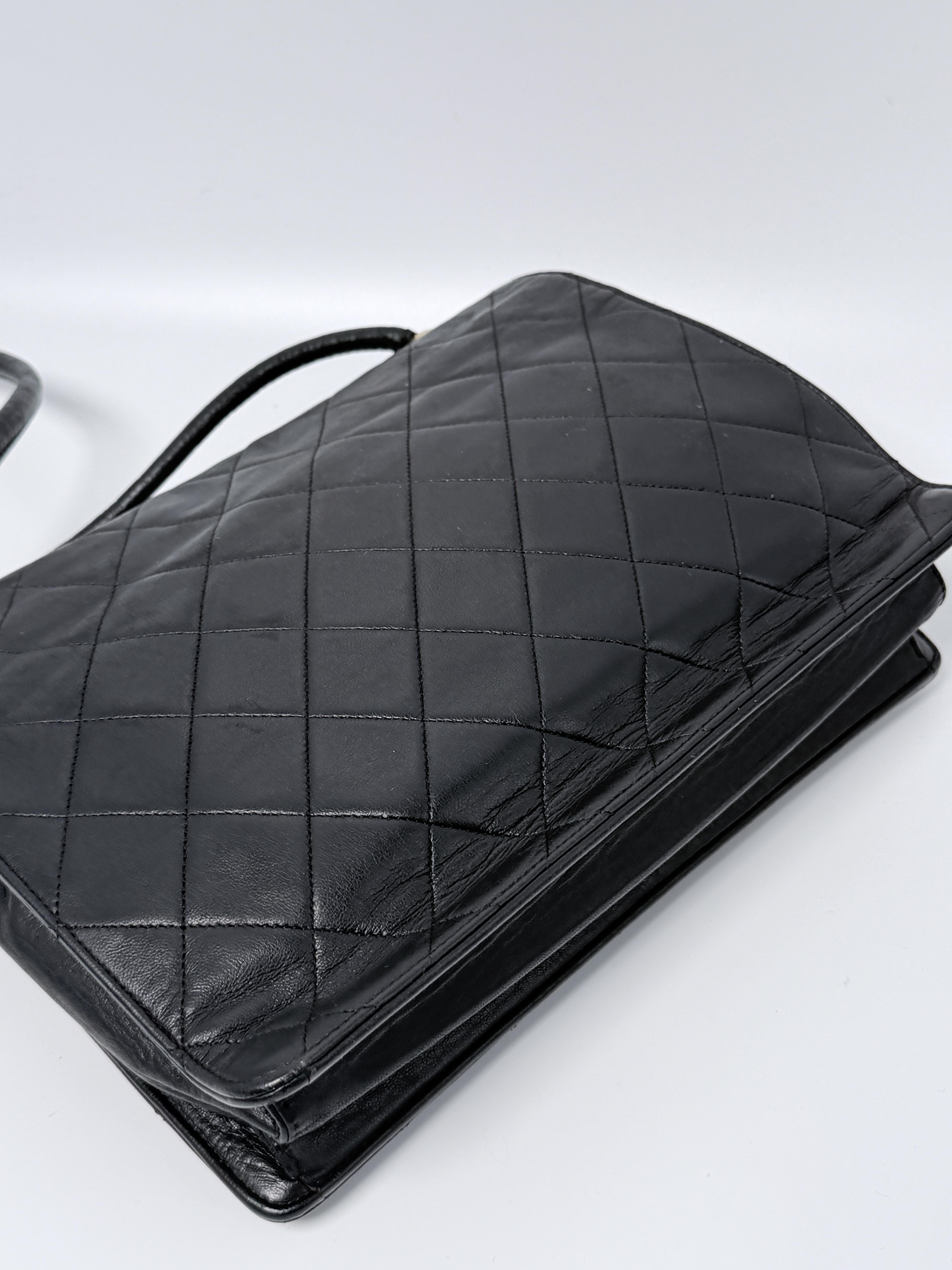 Pre-owned CHANEL leather Shoulder Bags Quilted Lambskin Square Push Lock Flap Shoulder Bag Black Gold Hardware ZS024CC