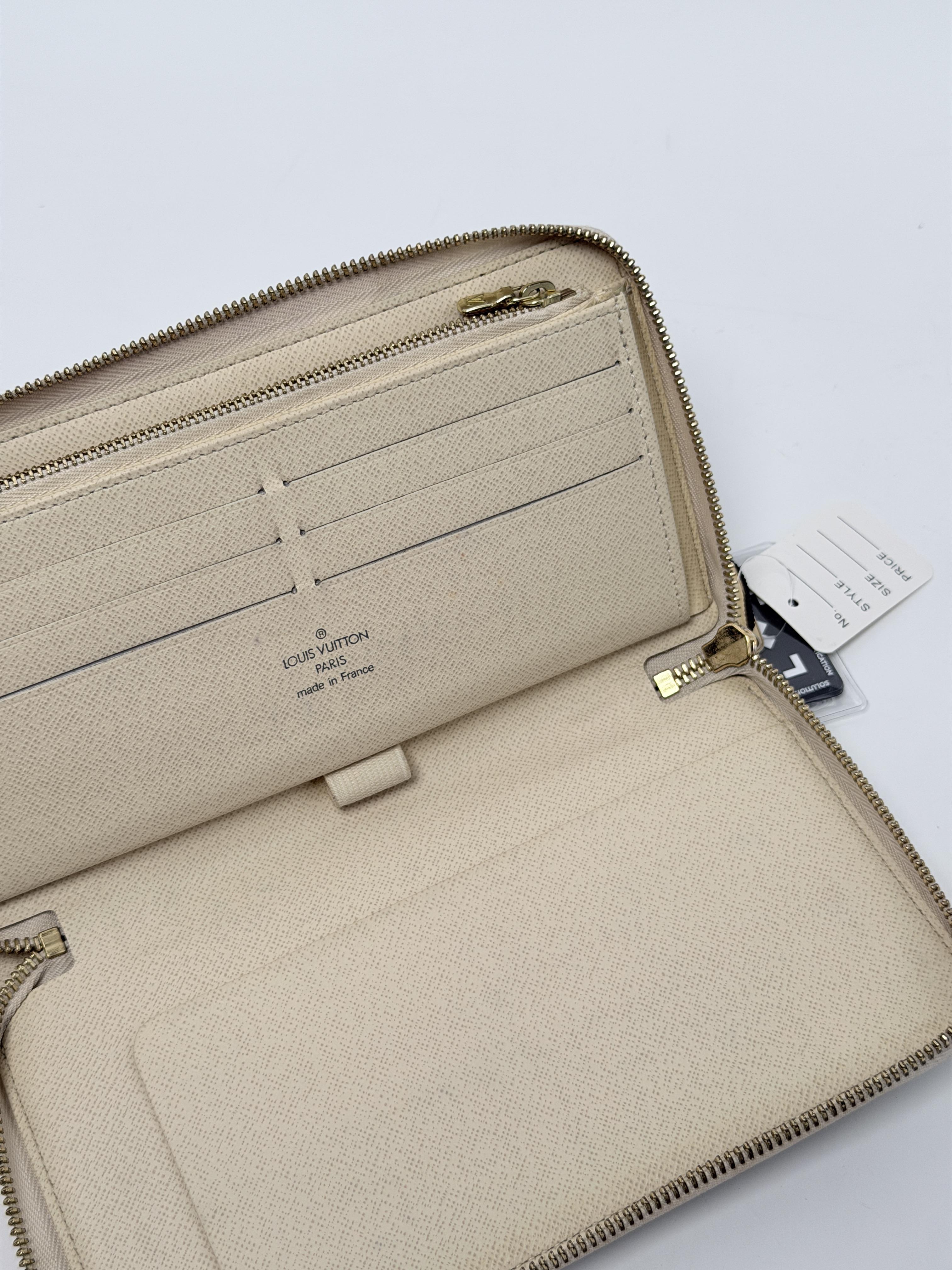 Damier Azur Zippy Wallet JA1343LV