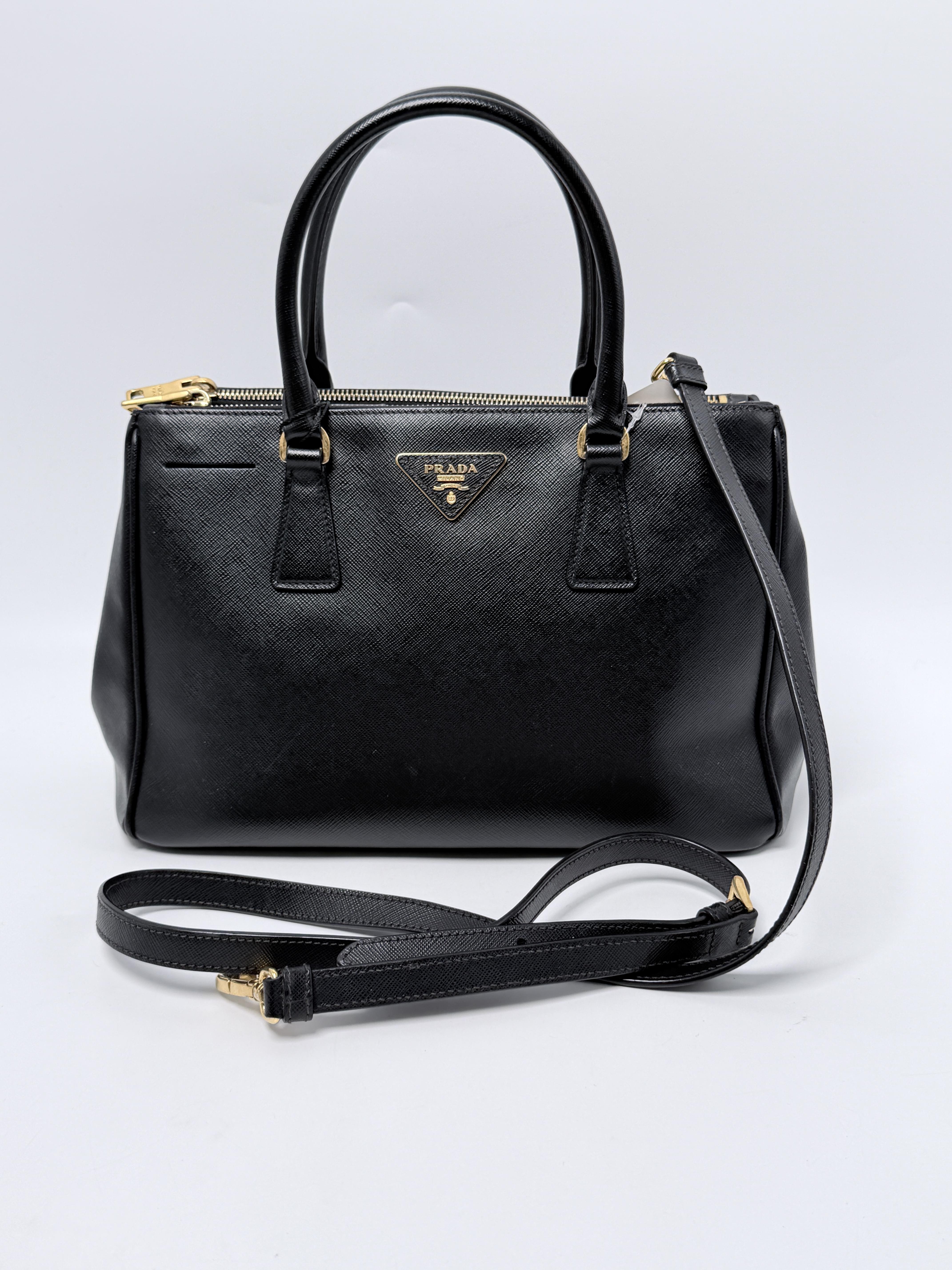 Galleria Saffiano Double Zip Shoulder Bag Handle Handbag Nero JA1317PR