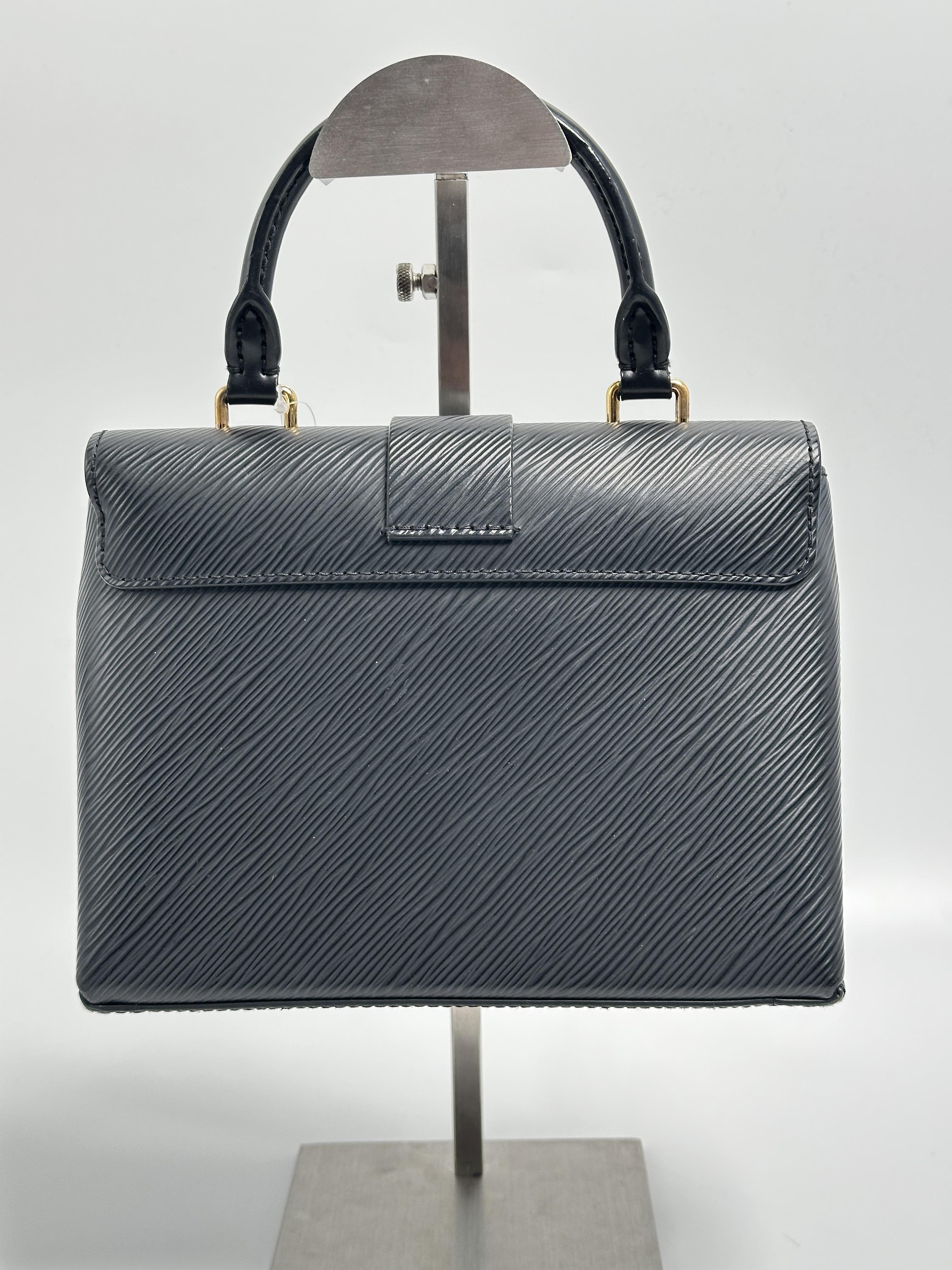 Pre-owned Louis Vuitton Leather Shoulder Bags Epi Locky BB Handle Handbag Noir Crossbody Bag Black ZS061LV