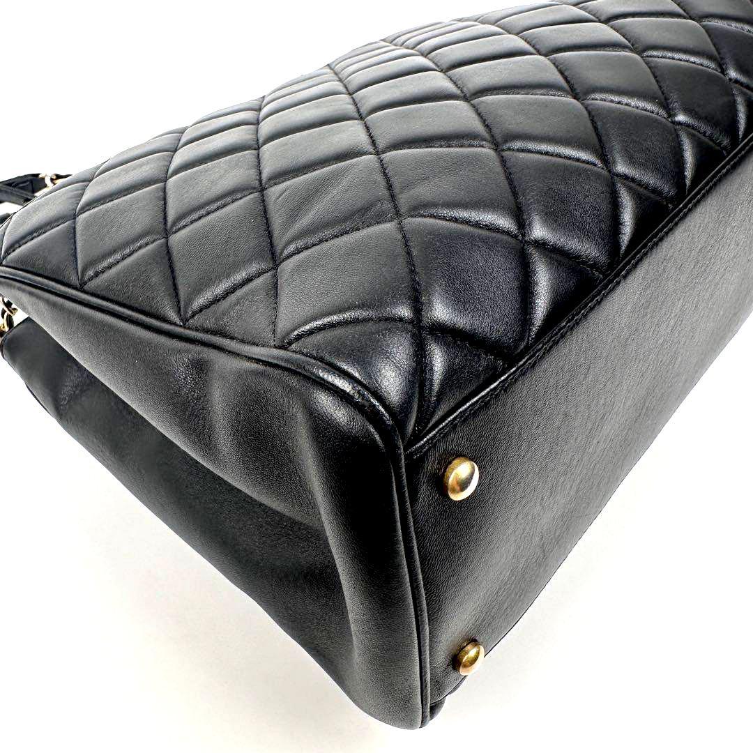 Pre-owned CHANEL Lambskin Crossbody Bags Tote Leather handbag SH32 2013
