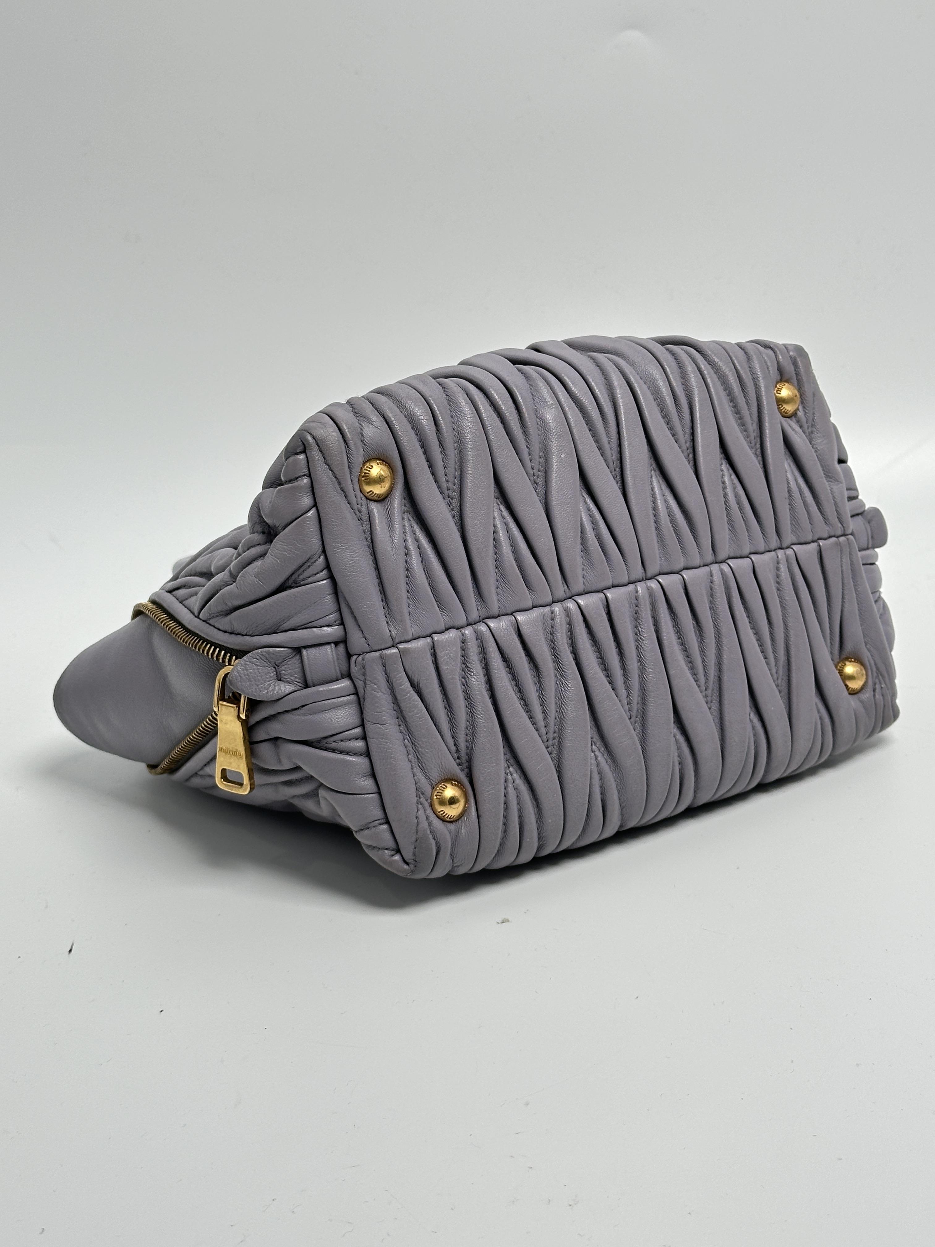Clutches & Wristlets Matelassé Side Zip Convertible Tote Bag Shoulder Handbag JA880MM