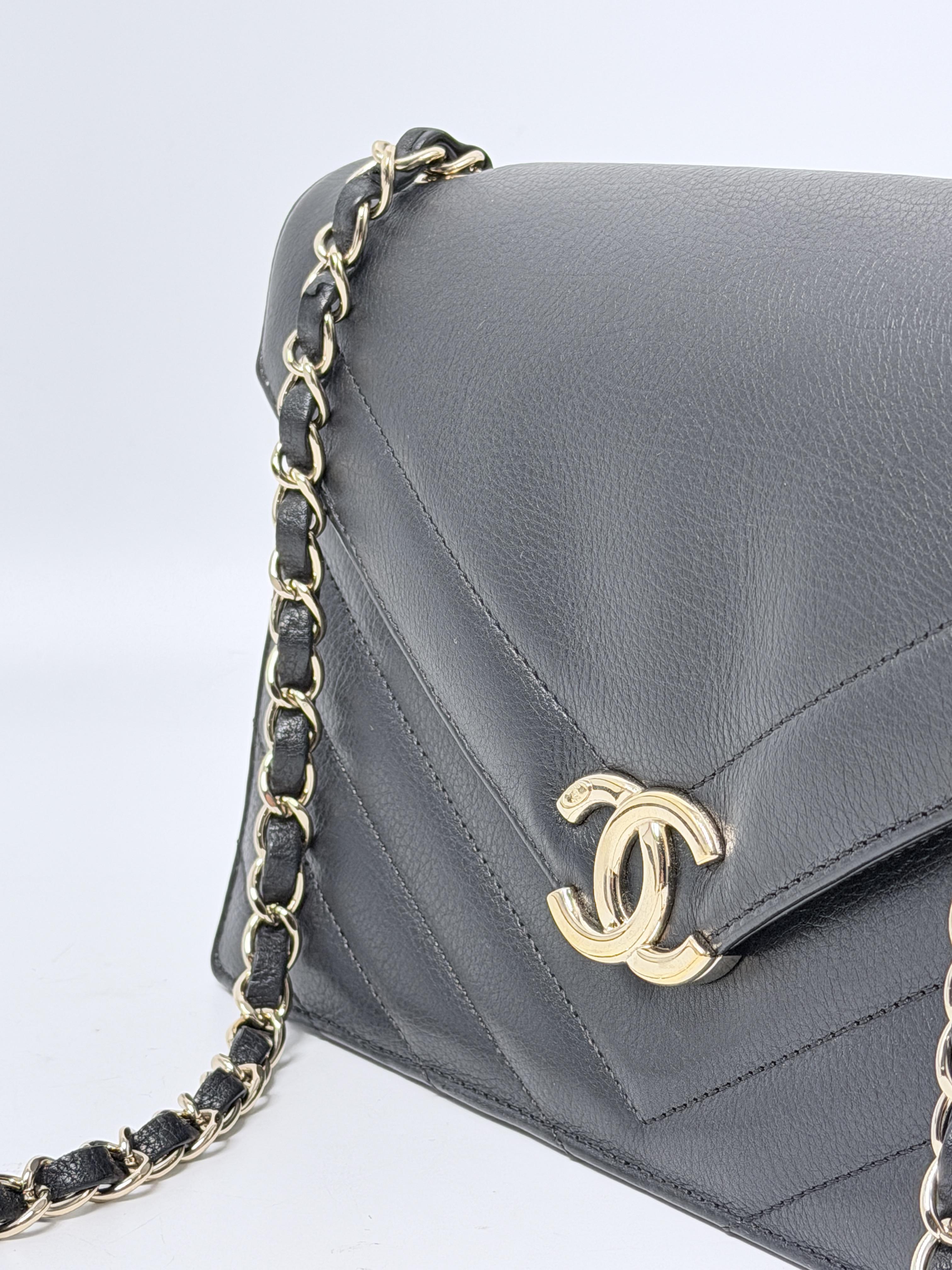 Statement Chevron Envelope Flap Crossbody Shoulder Bag ZS069CC