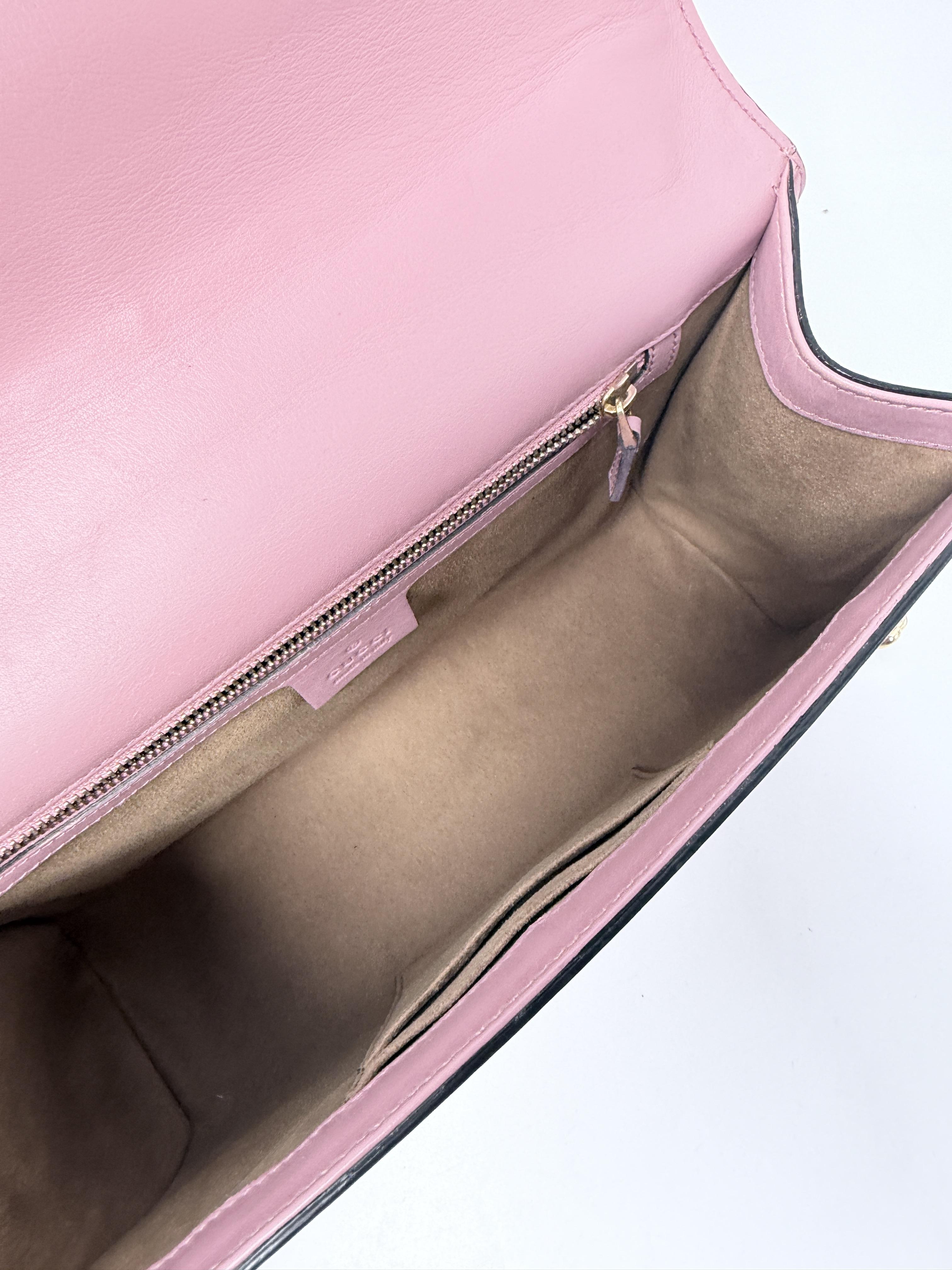 Padlock Medium Shoulder Bag Pink Smooth Gold Chain Flap Purse Auth JD1060GG
